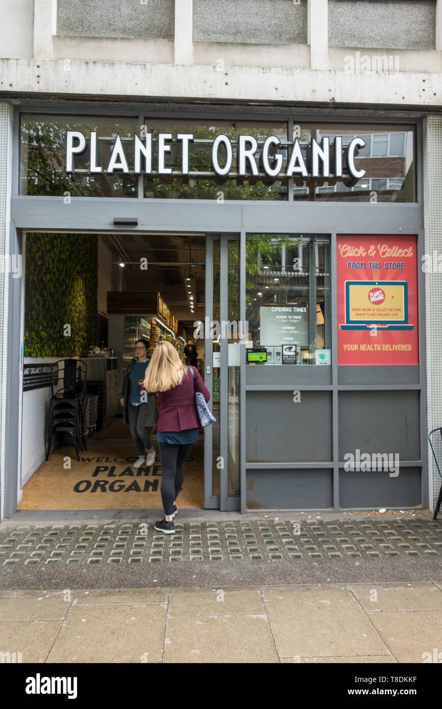 Planet Bio-supermarkt, Tottenham Court Road, Bloomsbury, London, W1, UK Stockfoto