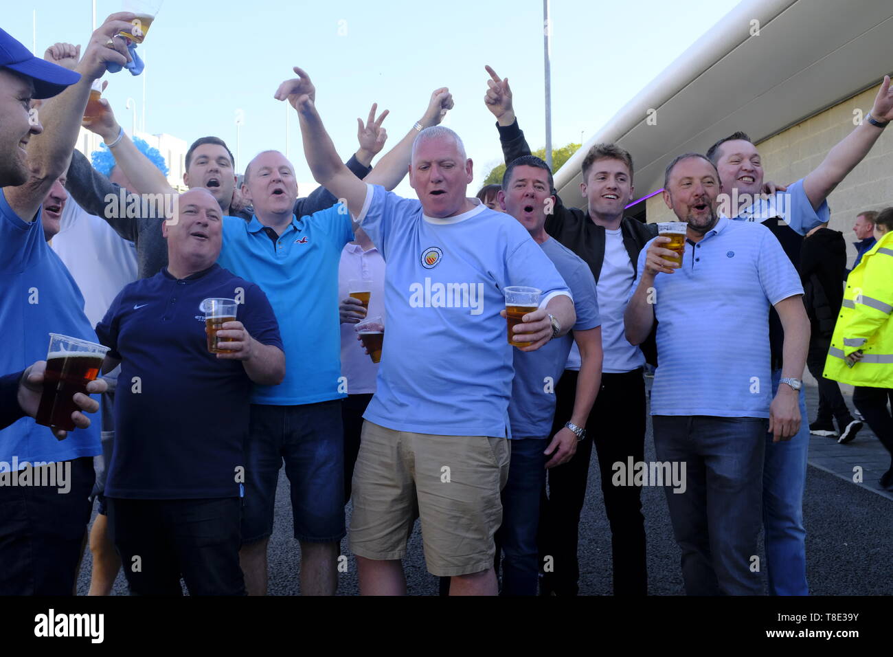 Brighton, UK. 12. Mai 2019. Manchester City Football fans feiern ihren Verein gewann den Titel in der Premier League. Credit: Grant Rooney/Alamy leben Nachrichten Stockfoto