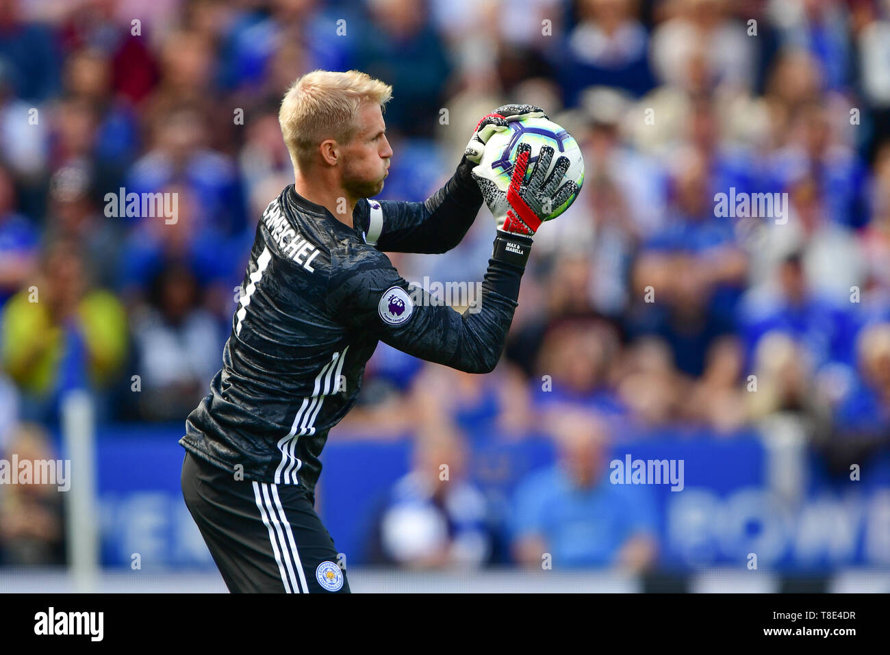 Leicester, Großbritannien. 12. Mai 2019. Leicester City Torhüter Kasper Schmeichel (1) Während der Premier League Match zwischen Leicester City und Chelsea für die King Power Stadion. Nur die redaktionelle Nutzung, eine Lizenz für die gewerbliche Nutzung erforderlich. Foto darf nur für Zeitung und/oder Zeitschrift redaktionelle Zwecke verwendet werden. Credit: MI Nachrichten & Sport/Alamy leben Nachrichten Stockfoto