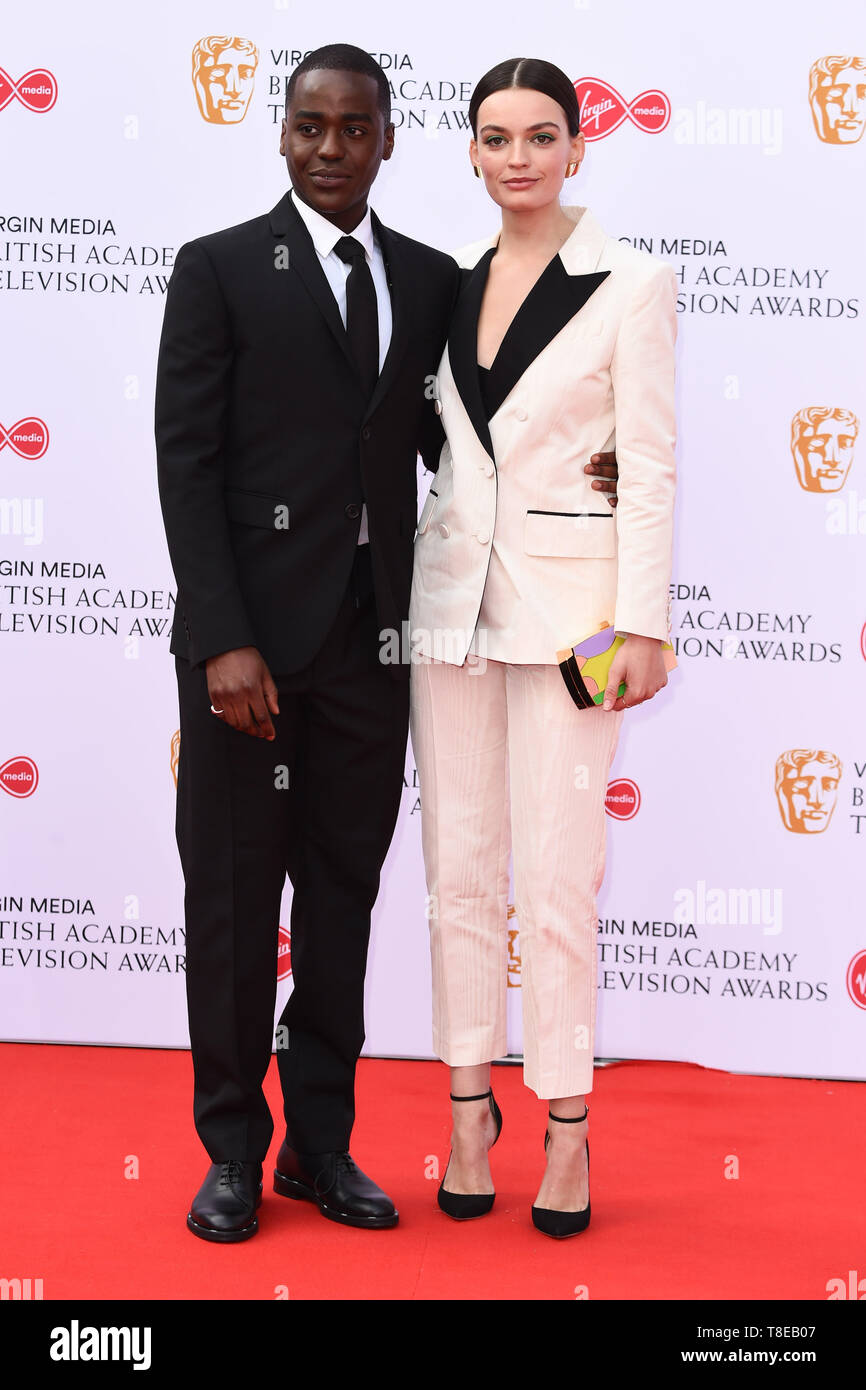 London, Großbritannien. 12. Mai 2019. LONDON, GROSSBRITANNIEN. Mai 12, 2019: Ncuit Gatwa & Emma Mackey ankommen für den BAFTA TV Award 2019 in der Royal Festival Hall, London. Bild: Steve Vas/Featureflash Credit: Paul Smith/Alamy leben Nachrichten Stockfoto