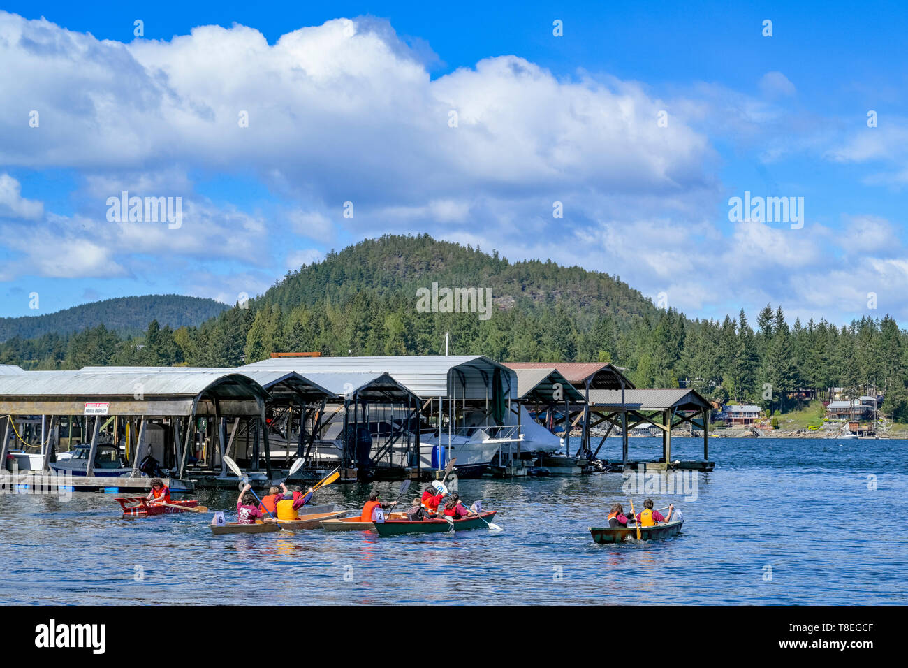 Jugend Rasse, April Werkzeuge Holz- Boot Herausforderung, Pender Harbour, Sunshine Coast, British Columbia, Kanada Stockfoto