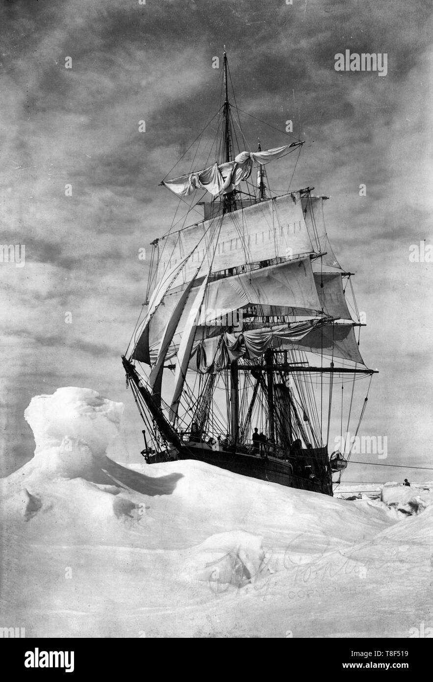 Foto zeigt die Terra Nova Schiff icebound während der British Antarctic Expedition, um 1910 Stockfoto