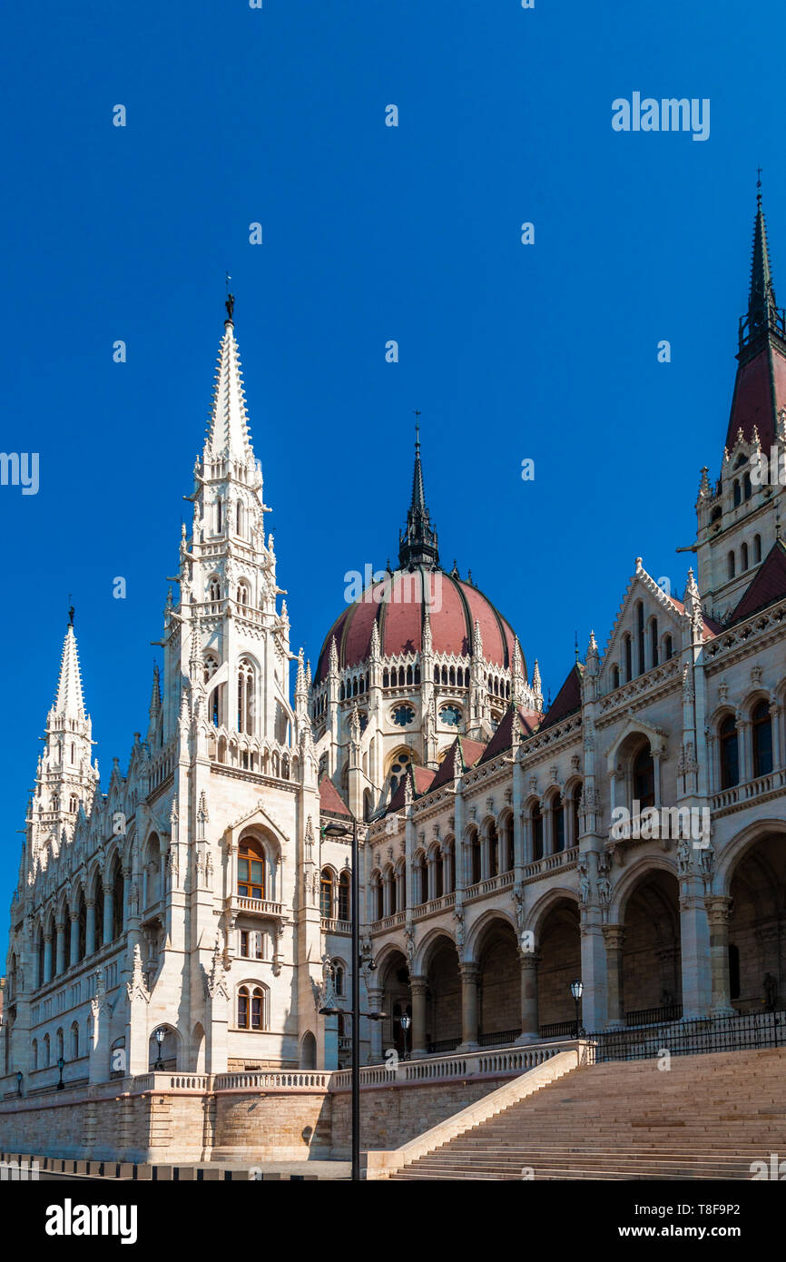 Budapest's Iconic Parlament Gebäude Stockfoto