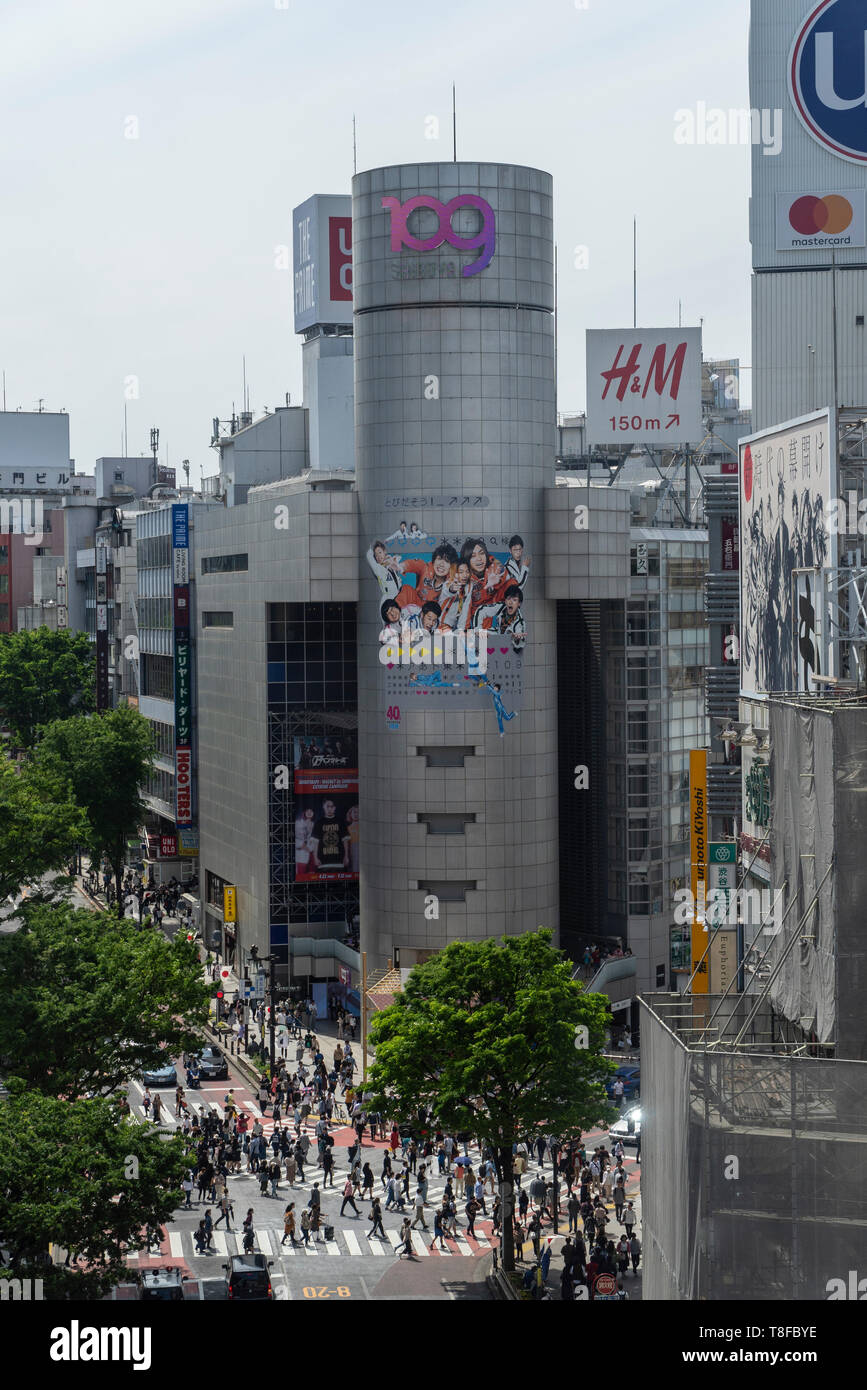 Shibuya 109 Gebäude, Shibuya-Ku, Tokio, Japan. Logo Design wurde von April 28th, 2019 zu merken 40 Jahre geändert. Stockfoto