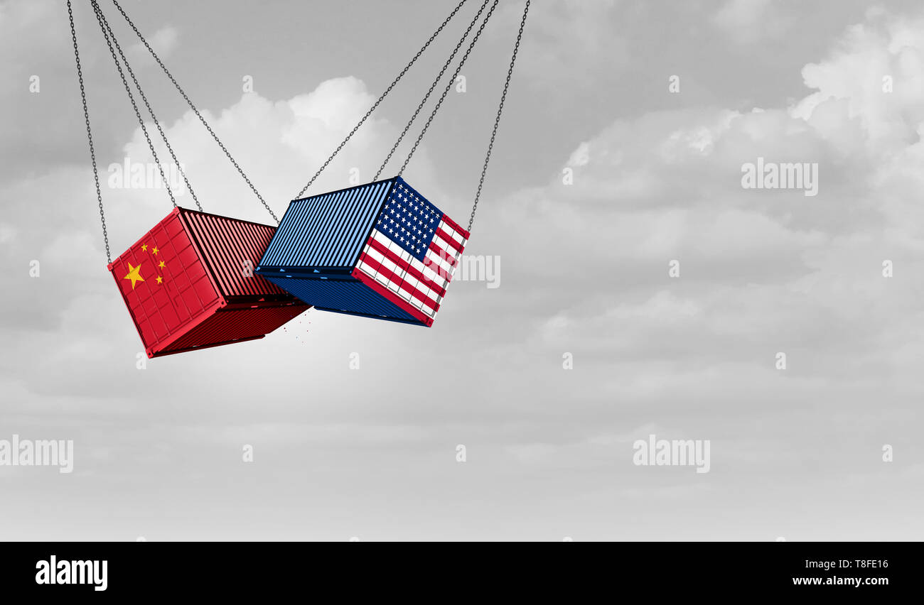 USA China Handelskrieg und Amerikanischen Tarife als zwei entgegengesetzte Ladung Containern in Konflikt als wirtschaftliche Streit über Import und Export. Stockfoto