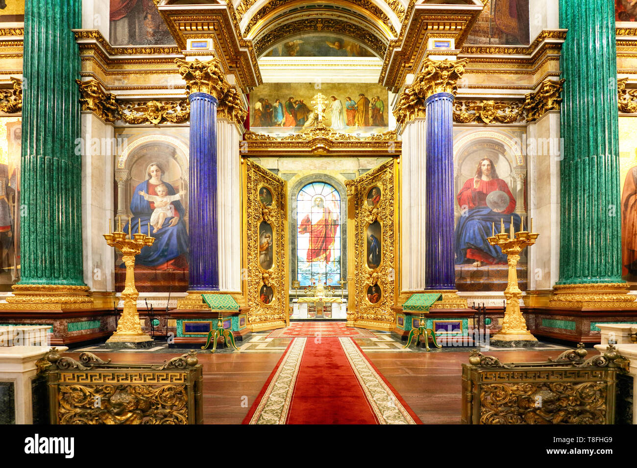 St. Petersburg, Russland - August 5, 2018. Innenraum der St. Isaak Kathedrale in St. Petersburg, Russland. Innenansicht des schönen Innenausstattung Stockfoto