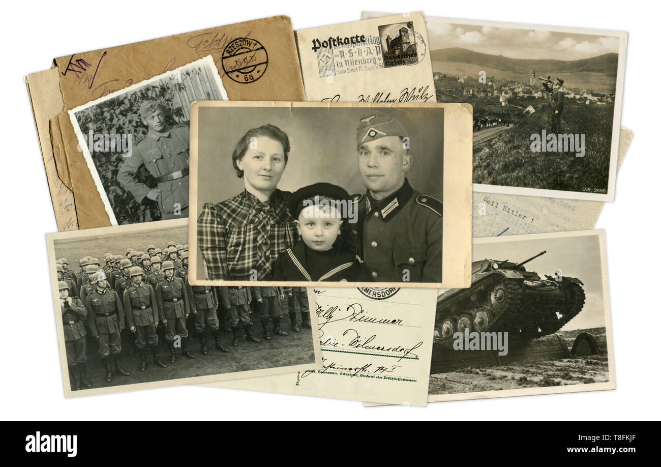 Historisches Foto Collage aus Fotos, Postkarten und Briefe. Eine deutsche Familie in der Mitte. Soldaten, Panzer. Das Schicksal der Menschen. Deutschland, Weltkrieg II, 1939 Stockfoto