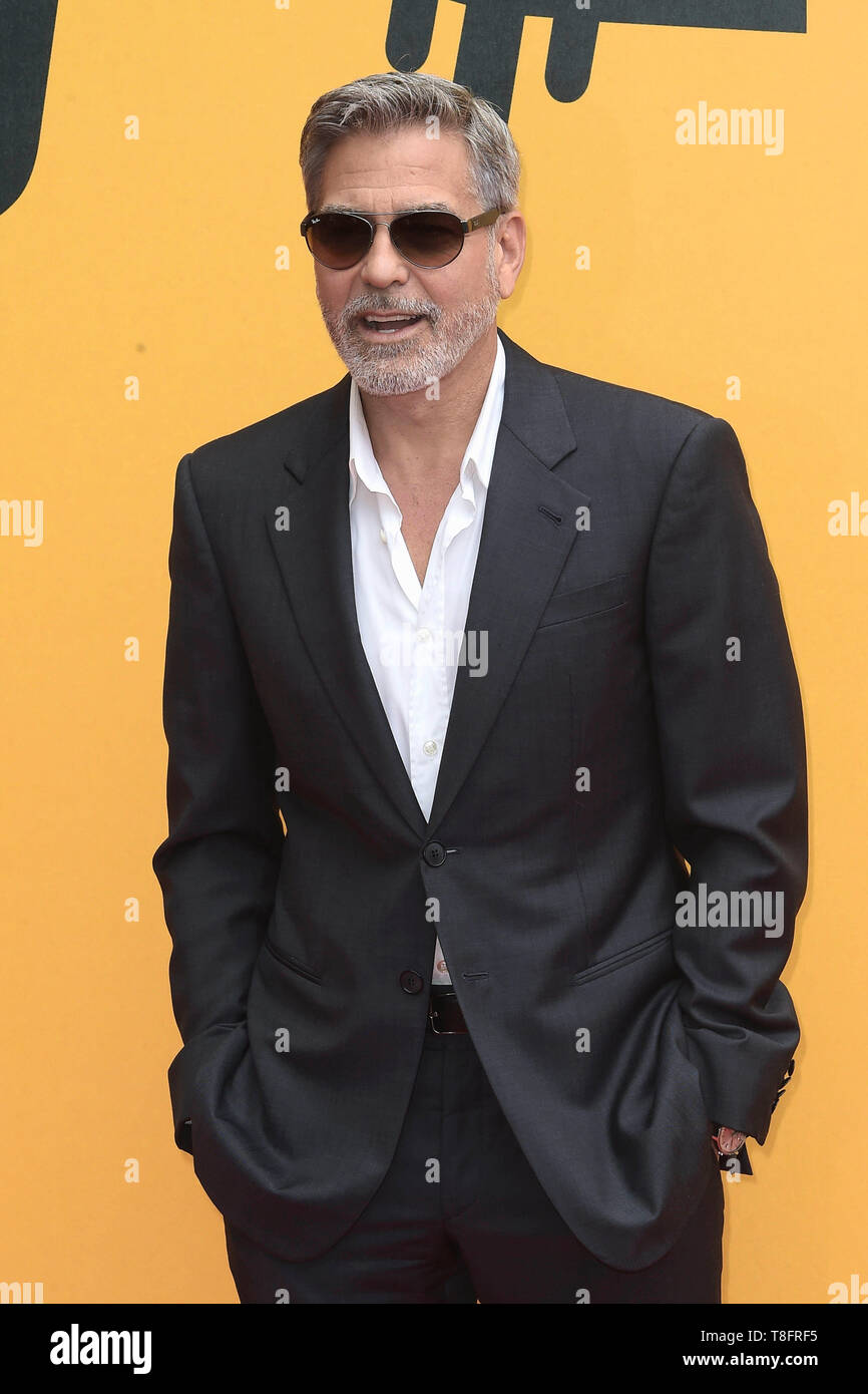 Italien, Rom, 13. Mai, 2019: George Clooney am Fotoshooting von Sky-TV Serie "Catch-22" Foto © Fabio Mazzarella/Sintesi/Alamy leben Nachrichten Stockfoto