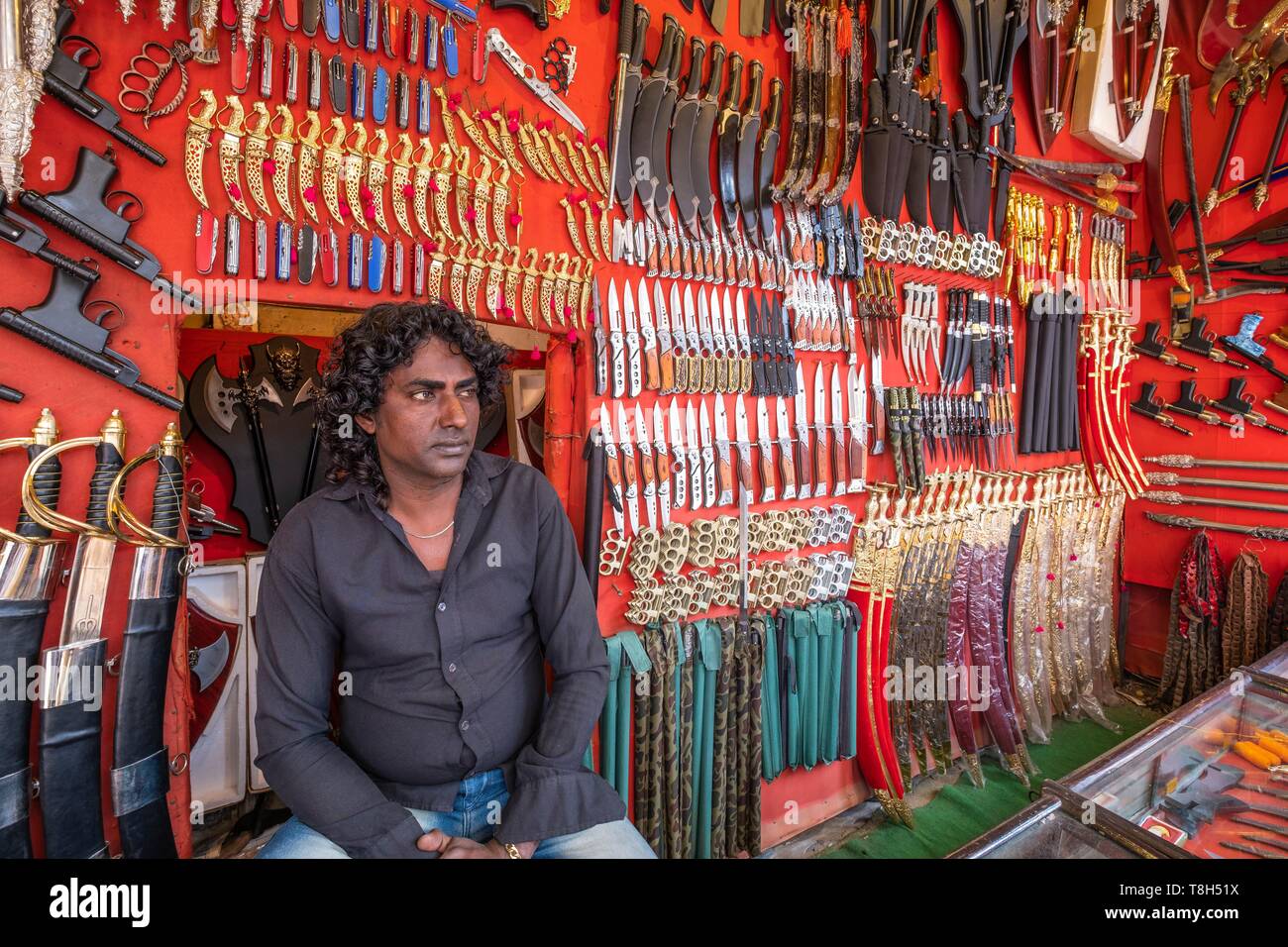 Indien, Rajasthan, Pushkar, heilige Stadt der Hindus, Waffen shop Stockfoto