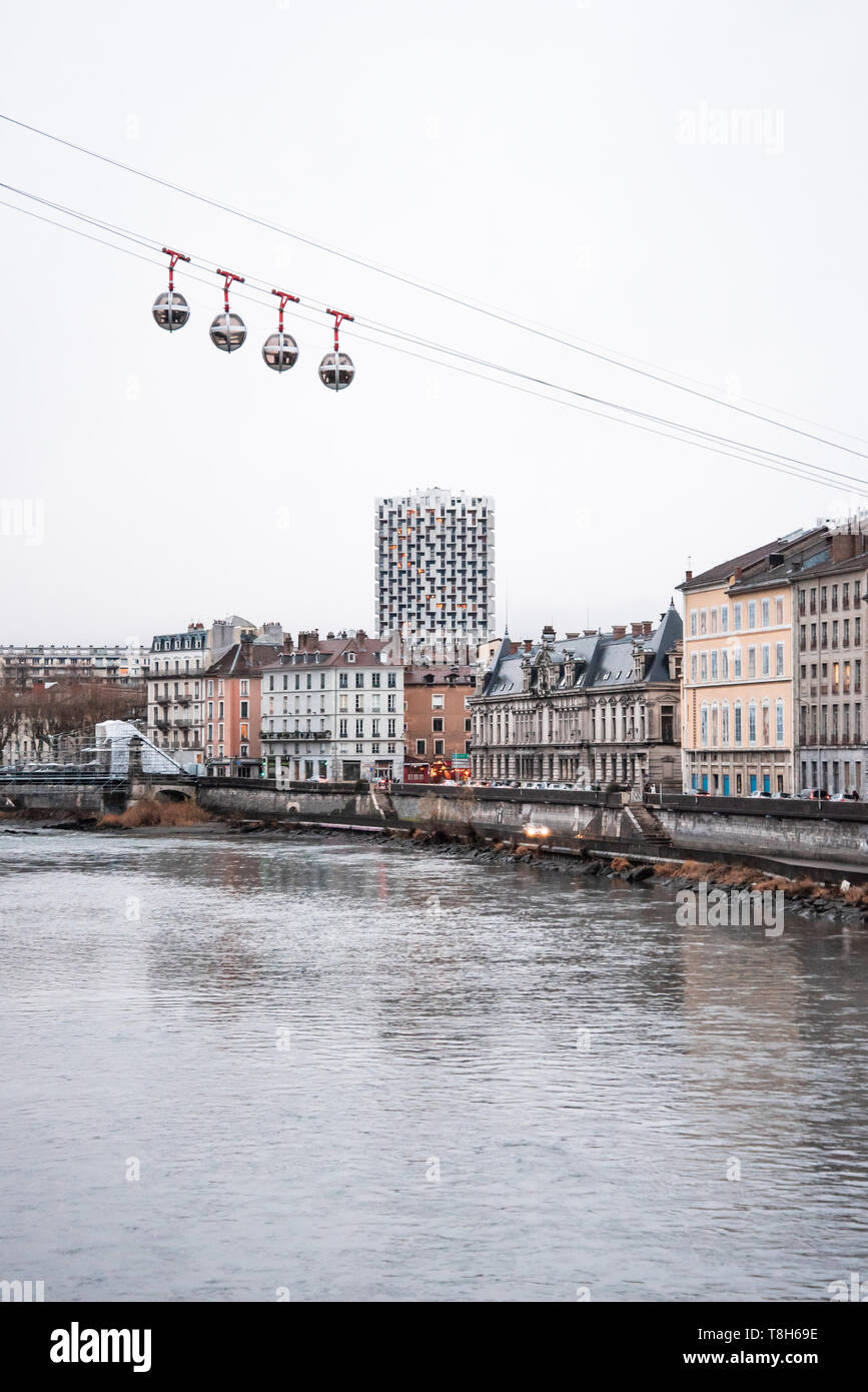 Faszinierend Fluss Durch Grenoble Fotos