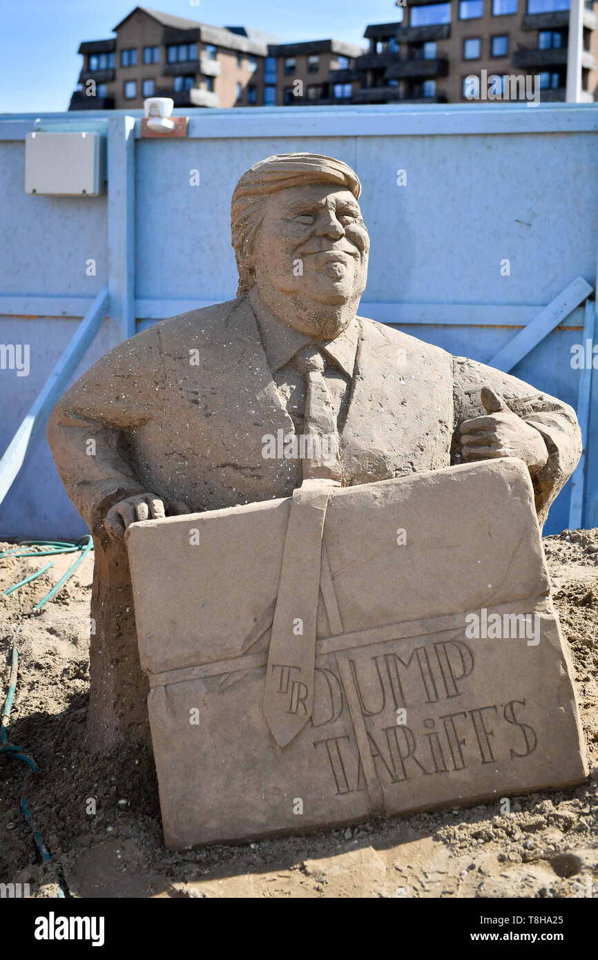 Eine Skulptur des US-Präsidenten Donald Trump an der Weston Sandskulpturenfestival, Weston-super-Mare. Stockfoto