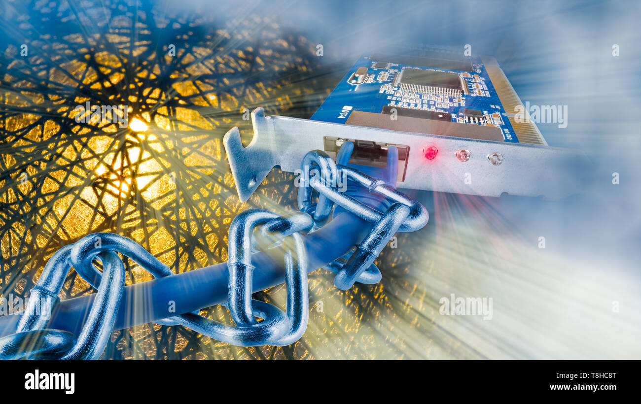 Virtual Private Network Interface Card. Cyber Security. Zusammenfassung der Erde. Blau metall kette auf Patch Kabel in LAN-Adapter. Gelbes Licht Strahlen, Misty. Stockfoto