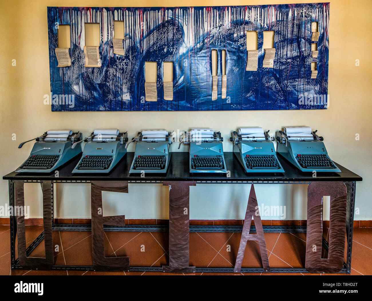 Schreibmaschinen in einem Korridor von den Link Campus Universität in Casale di San Pio V (Hl. Pio V Haus) in Rom, Italien Stockfoto