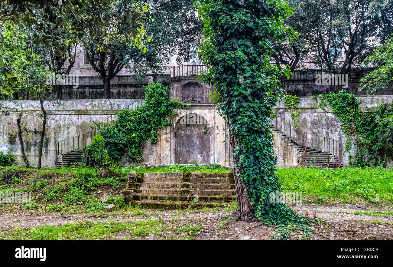 Ein Teil des Parks von Casale di San Pio V (Hl. Pio V Haus) in Rom, Italien Stockfoto