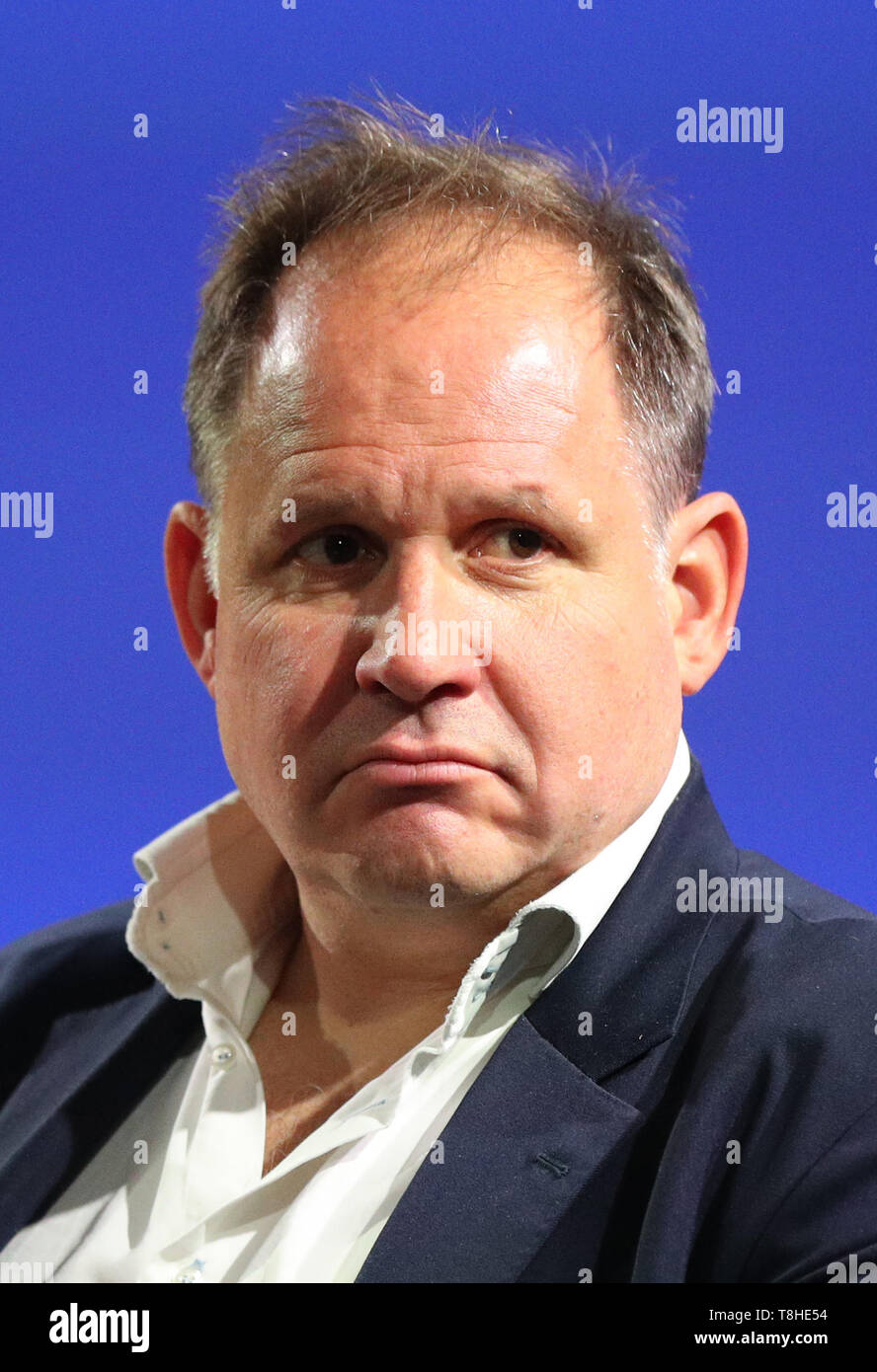 Henry Dimbelby im V&A Museum, London während der Schritt bis zur Platte Ereignis, wo Nahrungsmittel Riese Nestle und großen Supermärkten Tesco, Sainsbury's und Waitrose Zusagen zu helfen Essen Abfall bis 2030 halbieren. Stockfoto