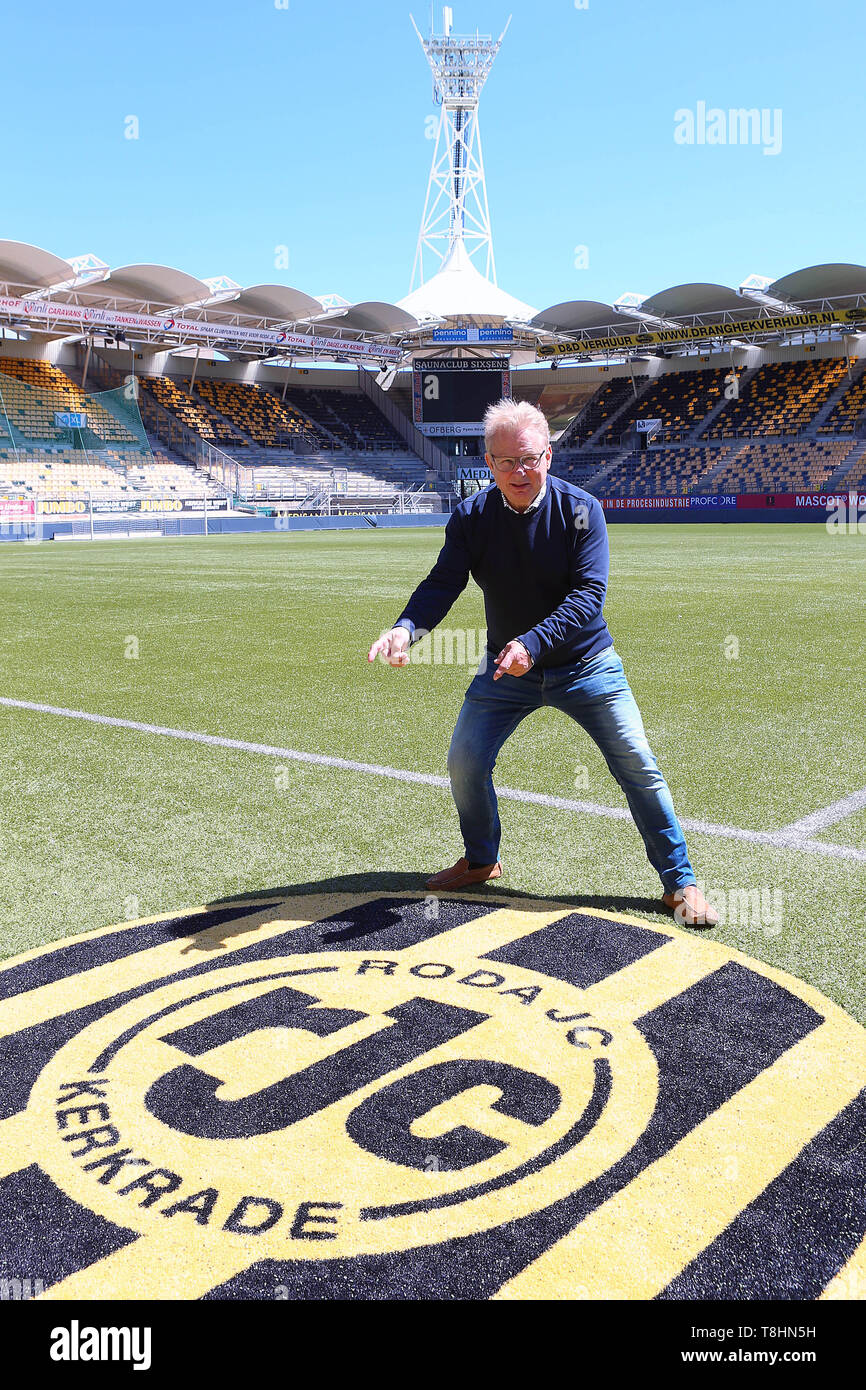 Kerkrade, Niederlande. 13. Mai 2019. Fußball, Parkstad Limburg Stadion, Wim Frijns Credit: Pro Schüsse/Alamy leben Nachrichten Stockfoto