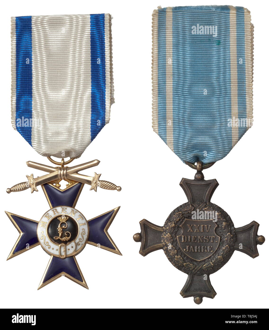 Eine militärische Merit Order - Ritter Kreuz 2.Klasse mit Schwertern 1870/71 Knight's Cross in Gold von Eduard Quellhorst in München im typischen Problem für den Deutsch-Französischen Krieg. Die Schwerter sind auf beiden Seiten angeschlagen und die Spange gelötet. Die suspension Ring mit dem Stempel "EQ 75' für den Hersteller und für die Feinheit wie 18 Karat Gold. Die Aufträge der Ritter der 2. Klasse, die nur bis 1905 existierte, war zunächst ohne die Schwerter als "Krieg Dekoration' 1870/71 ausgezeichnet. Nach der Einführung der Schwerter im Jahre 1891, wurden diese purc, Additional-Rights - Clearance-Info - Not-Available Stockfoto Eine militärische Merit Order - Ritter Kreuz 2.Klasse mit Schwertern 1870/71 Knight's Cross in Gold von Eduard Quellhorst in München im typischen Problem für den Deutsch-Französischen Krieg. Die Schwerter sind auf beiden Seiten angeschlagen und die Spange gelötet. Die suspension Ring mit dem Stempel "EQ 75' für den Hersteller und für die Feinheit wie 18 Karat Gold. Die Aufträge der Ritter der 2. Klasse, die nur bis 1905 existierte, war zunächst ohne die Schwerter als "Krieg Dekoration' 1870/71 ausgezeichnet. Nach der Einführung der Schwerter im Jahre 1891, wurden diese purc, Additional-Rights - Clearance-Info - Not-Available Stockfoto