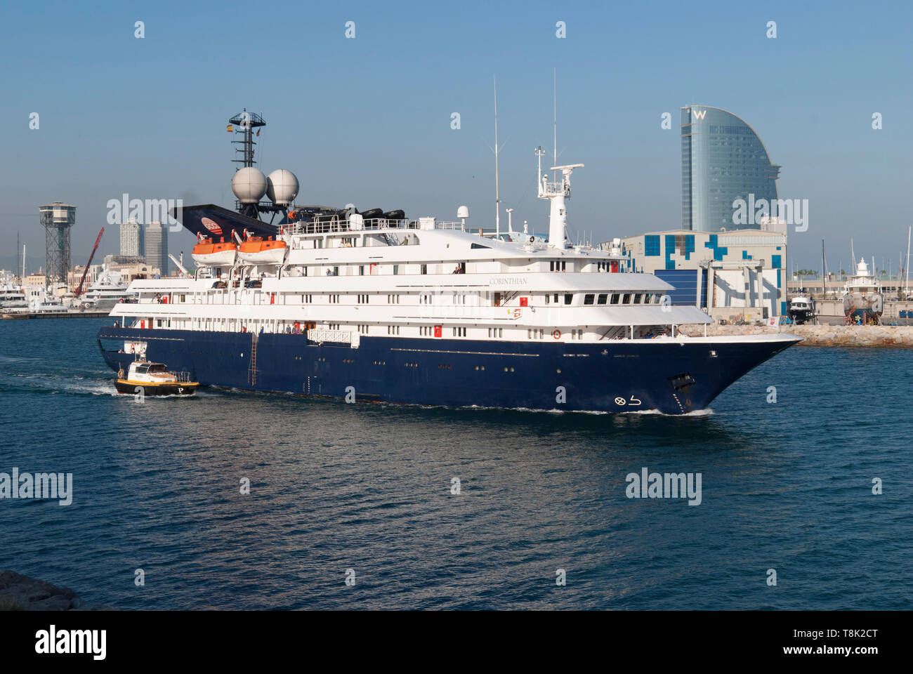 Korinth Kreuzfahrt der Firma Grand Circle Cruise Line verlassen den Hafen von Barcelona. Stockfoto