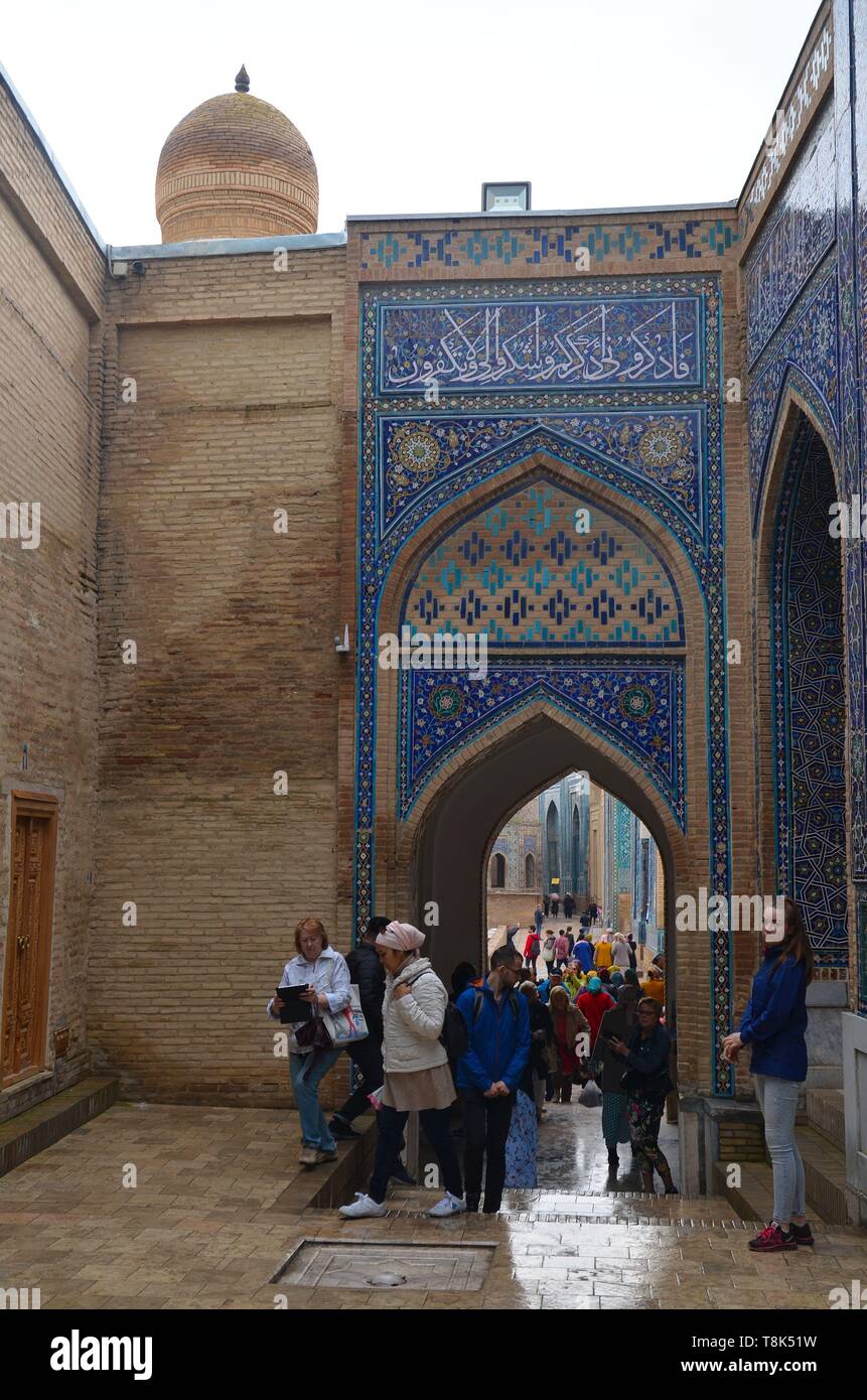 Samarkand, UNESCO Weltkulturerbe in Usbekistan: In der Totenstadt Shohizinda Stockfoto