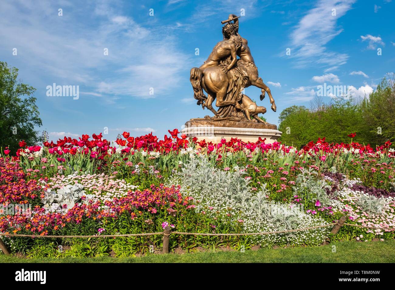 Frankreich, Rhone, Lyon, 6. Arrondissement, Parc de la Tête d'Or (Park des Goldenen Kopf), Centauresse et Faune Statue des Bildhauers Augustin Courtet (1849) Stockfoto