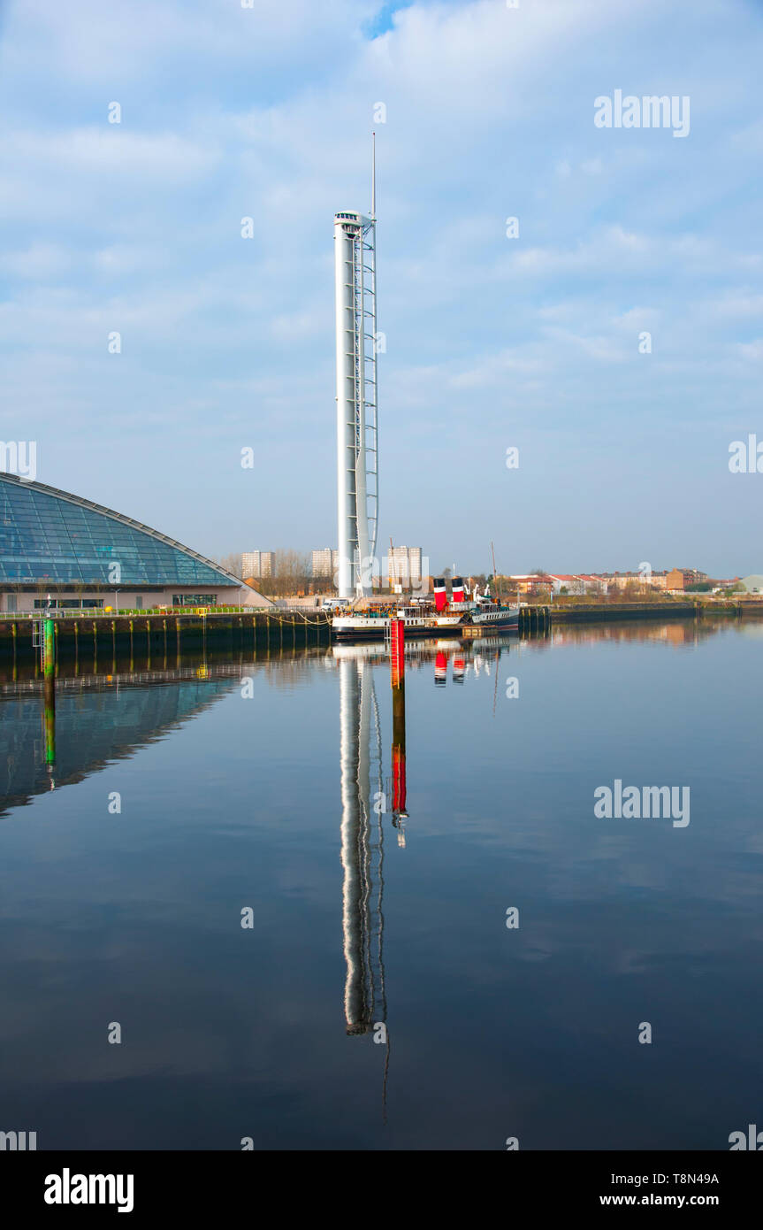 Reflexionen über den Fluss Clyde, Glasgow Stockfoto
