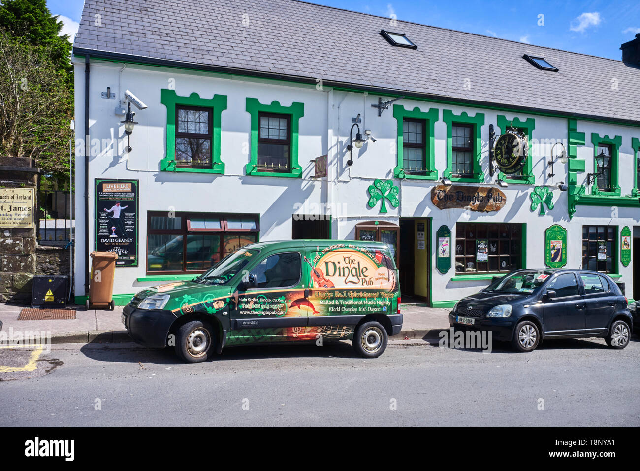 Die Dingle Pub in der Main Street, Dingle, County Kerry, Irland Stockfoto