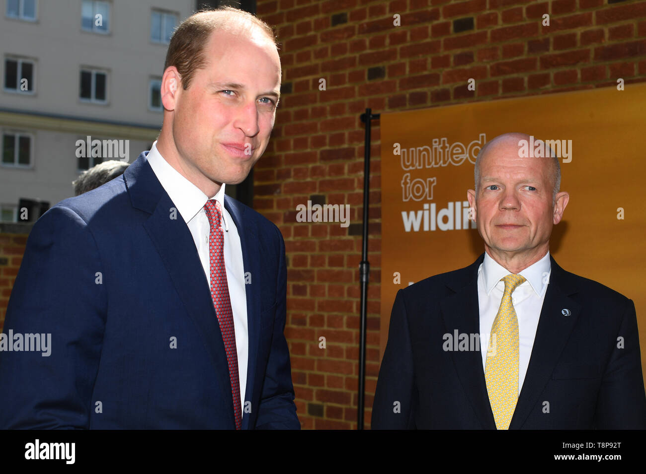 Der Herzog von Cambridge und William Hague an einem United für die Tierwelt Joint Task Force Sitzung an der Royal Geographical Society in London. Stockfoto