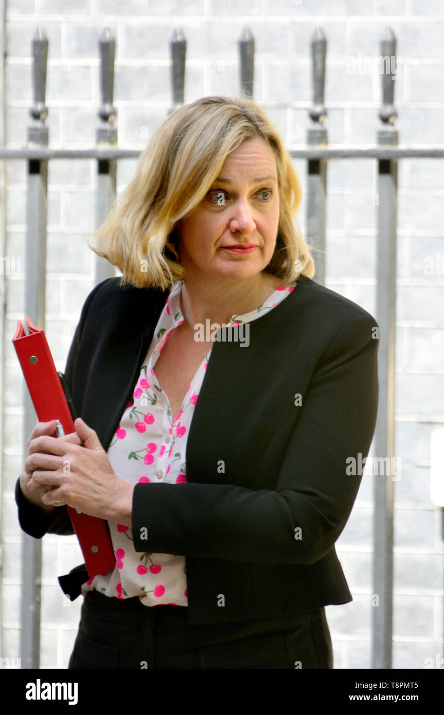 Amber Rudd MP-Minister für Arbeit und Altersversorgung - lassen eine sehr lange wöchentliche Kabinettssitzung in Downing Street, Westminster. London, Großbritannien. 14. Mai 2019. Stockfoto