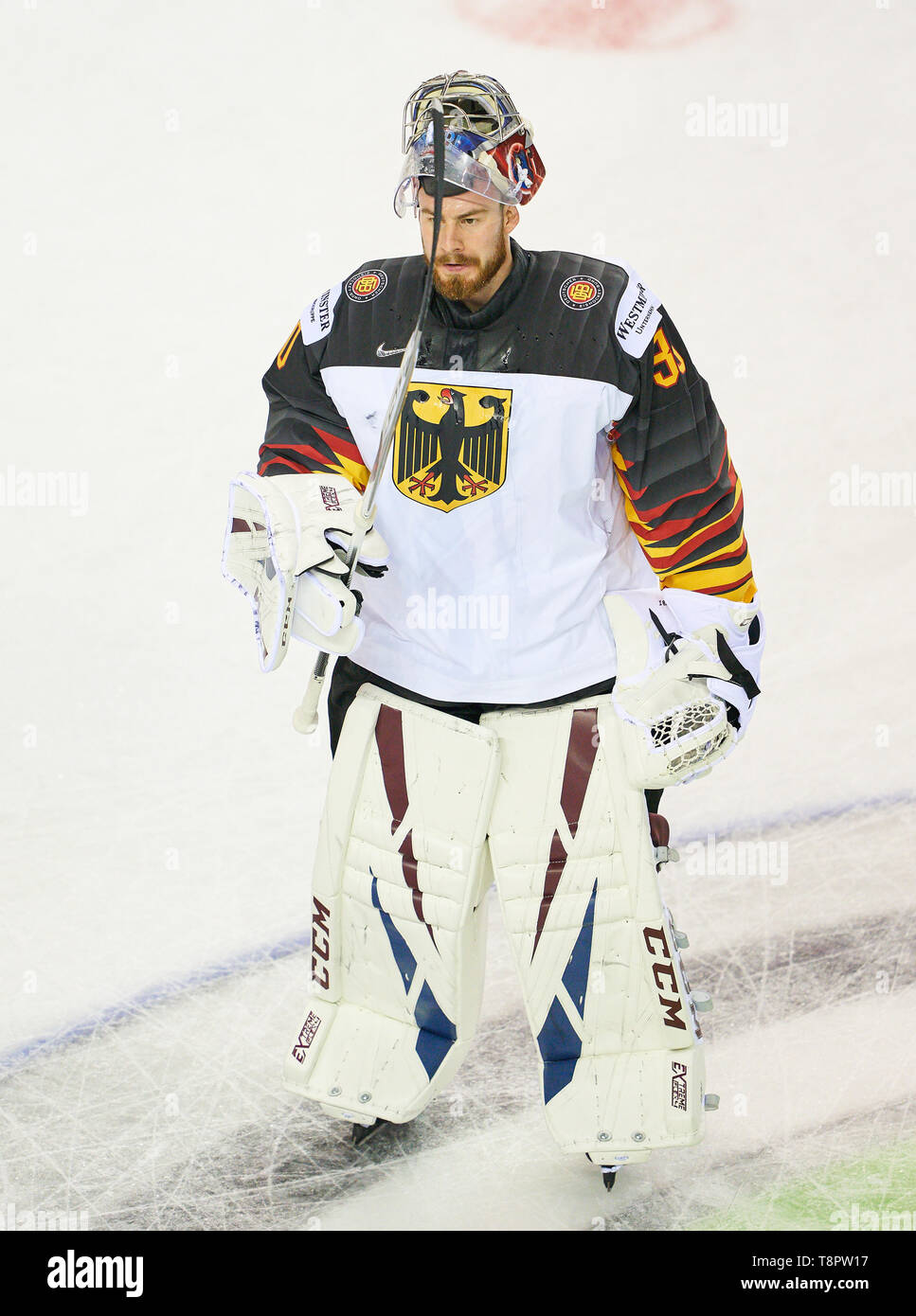 Kosice, Slowakei. 14 Mai, 2019. NHL goalie Philipp GRUBAUER, Goalie DEB 30, Torwart, Warm-up-Periode, die ganze Figur, Aktion, single Bild, Single Action, DEUTSCHLAND - FRANKREICH Deutschland - Frankreich Vorrunde Gruppe A IIHF Eishockey-WM in Kosice, Slowakei, Slowakei, 14. Mai 2019, Saison 2018/2019, Kredit: Peter Schatz/Alamy leben Nachrichten Stockfoto