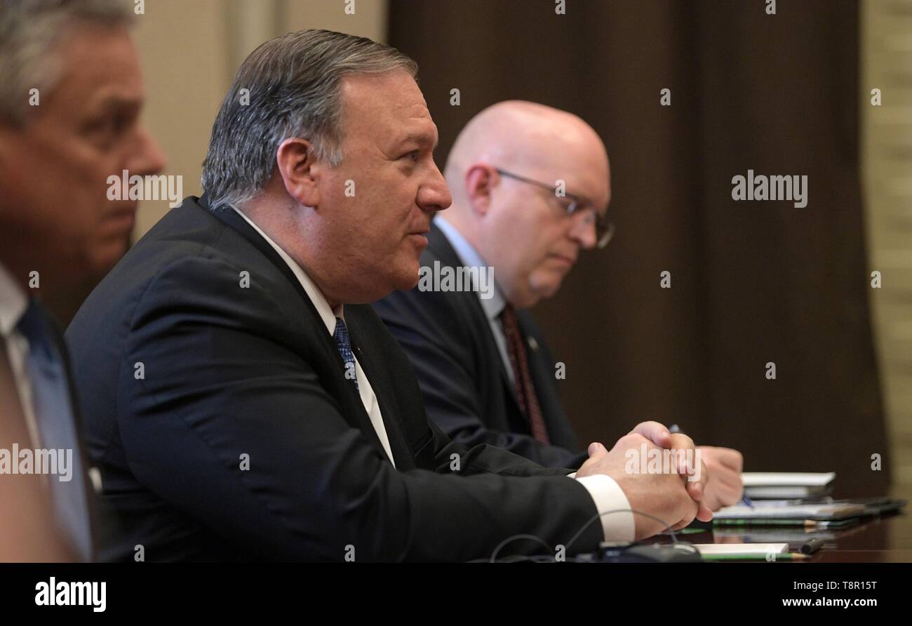 Sochi, Russland. 14 Mai, 2019. Us-Staatssekretär Mike Pompeo bei einem Treffen mit dem russischen Präsidenten Wladimir Putin am 14. Mai 2019 in Sotschi, Russland. Credit: Planetpix/Alamy leben Nachrichten Stockfoto