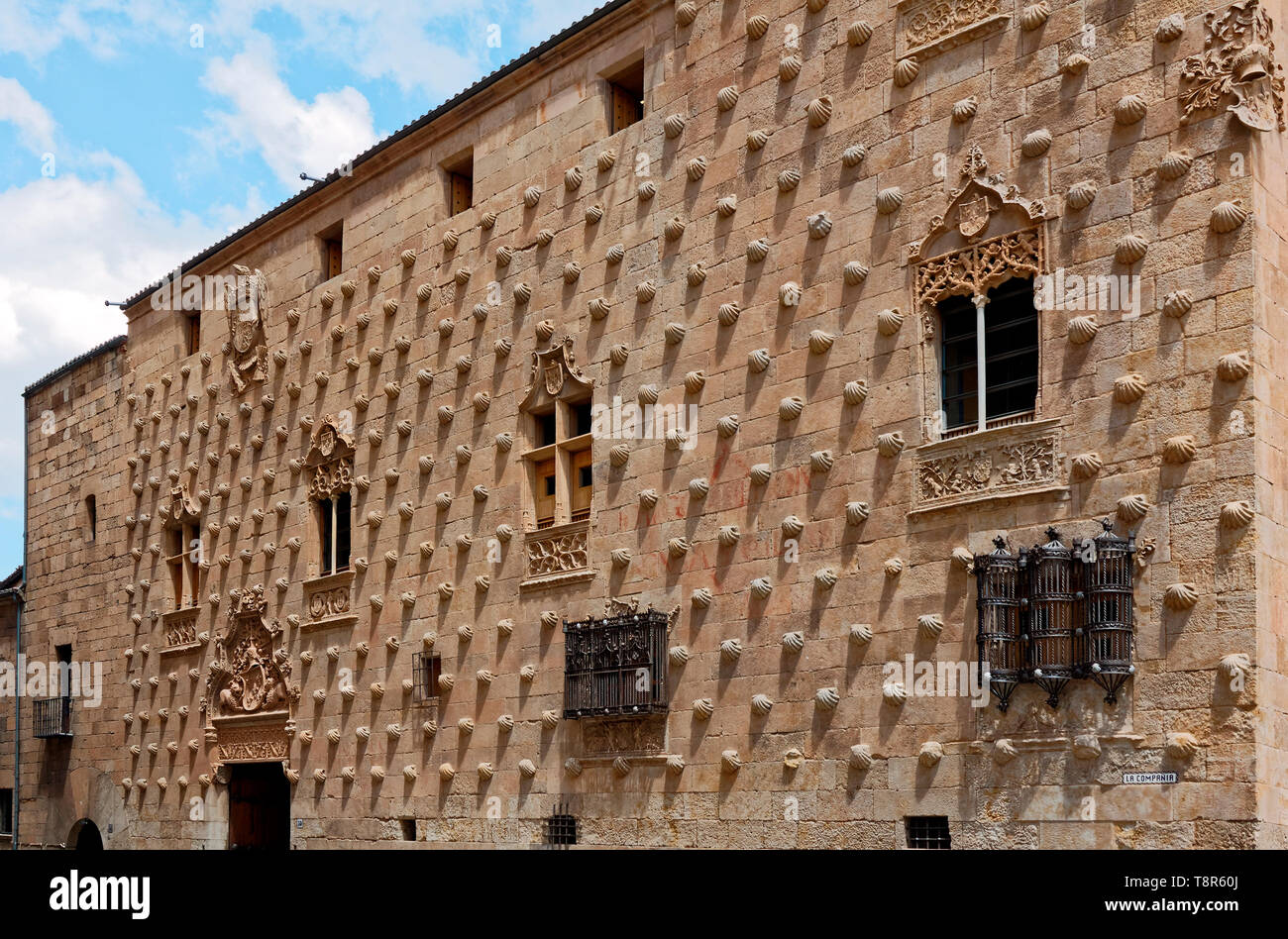 Casa de las Conchas, Haus der Muscheln, Gothic, 15. Jahrhundert, einzigartige, dekorative, öffentliche Bibliothek, alte Gebäude; UNESCO-Website; Europa; Salamanca; Spanien; Spr Stockfoto