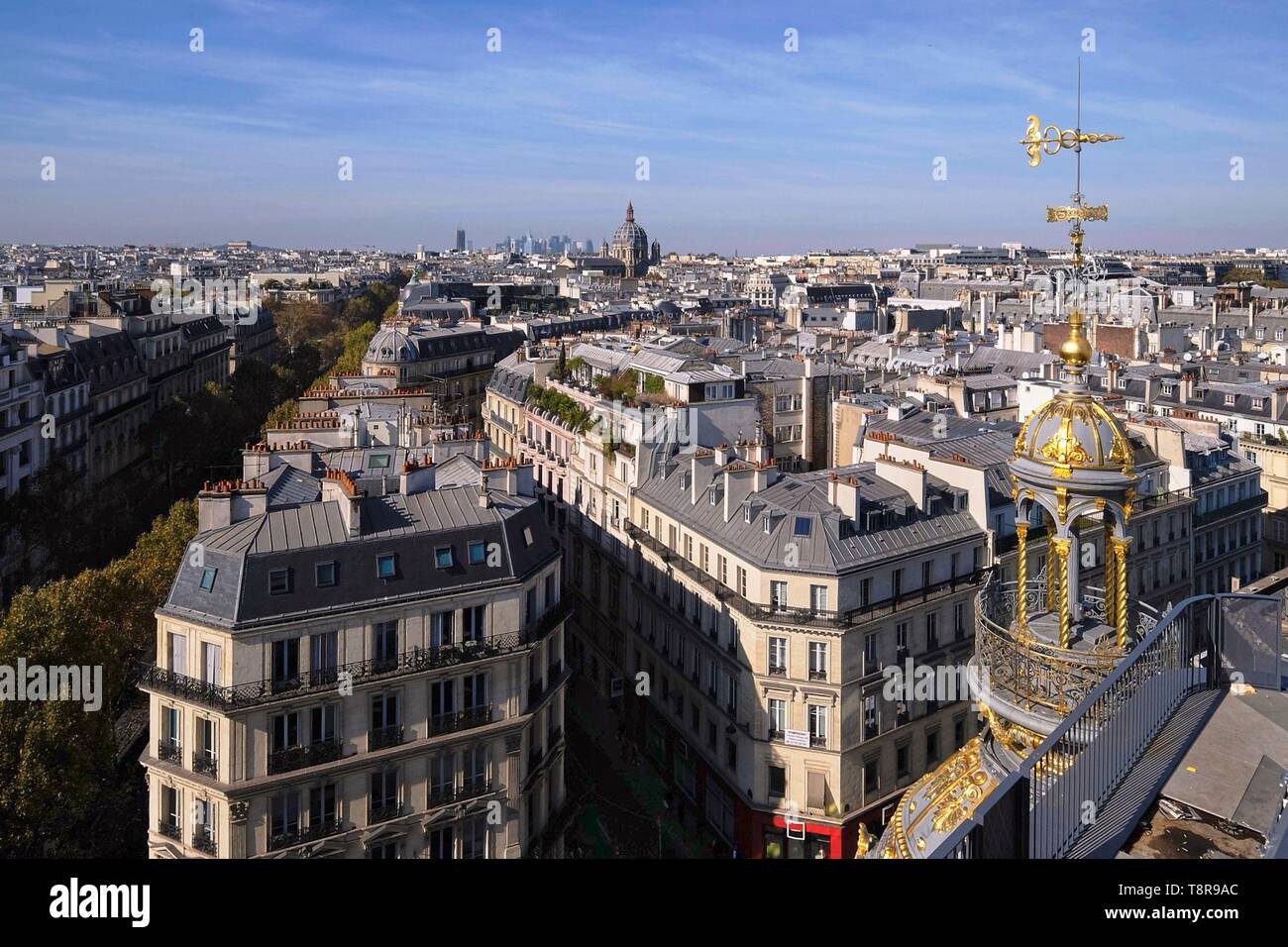 Frankreich, Paris, dem Boulevard Haussmann, Blick auf die Kirche Saint-Augustin von der Terrasse des Kaufhauses Le Printemps am Boulevard Haussmann Stockfoto
