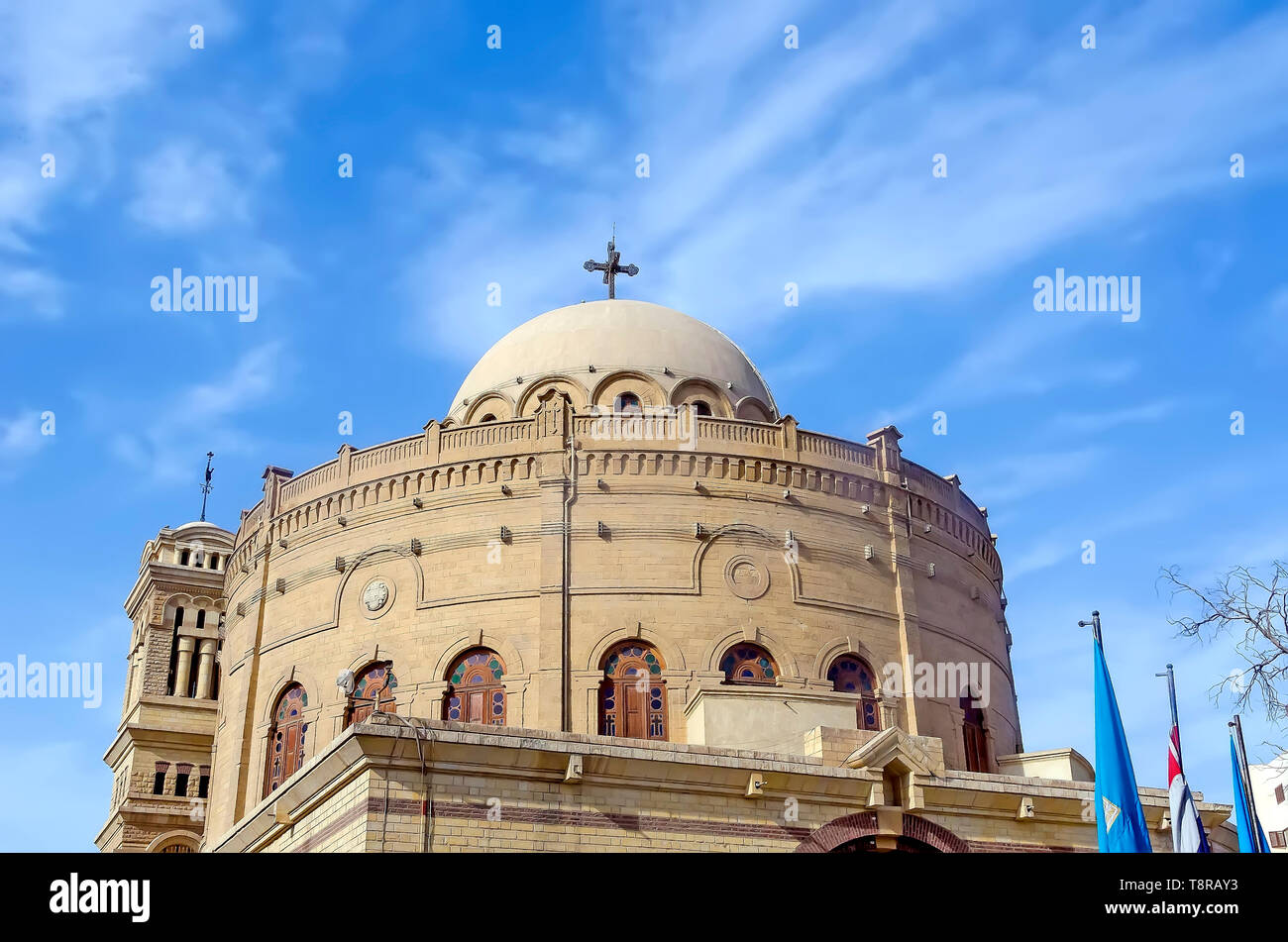 Kirche St. George ist ein Griechisch-orthodoxen. Seine äußeren Kuppel ist ein Wahrzeichen des alten Kairo Ägypten Stockfoto