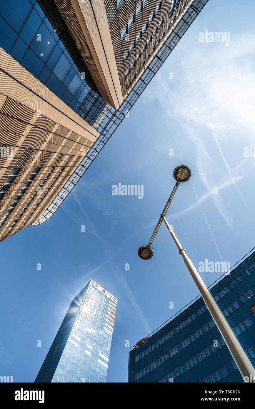 Brüssel Süd/Belgien - 03. 21. 2018: abstrakte Komposition von einigen Hochhaus, Geschäftshäuser, Büros und Hotels rund um die Brüssel Süd Railwa Stockfoto