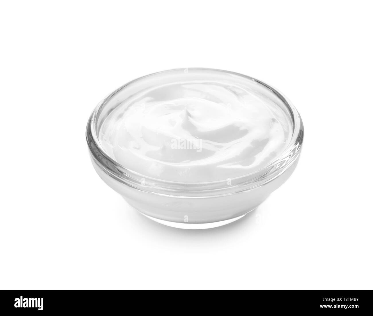 Schüssel mit Creme für den Körper auf weißem Hintergrund Stockfoto