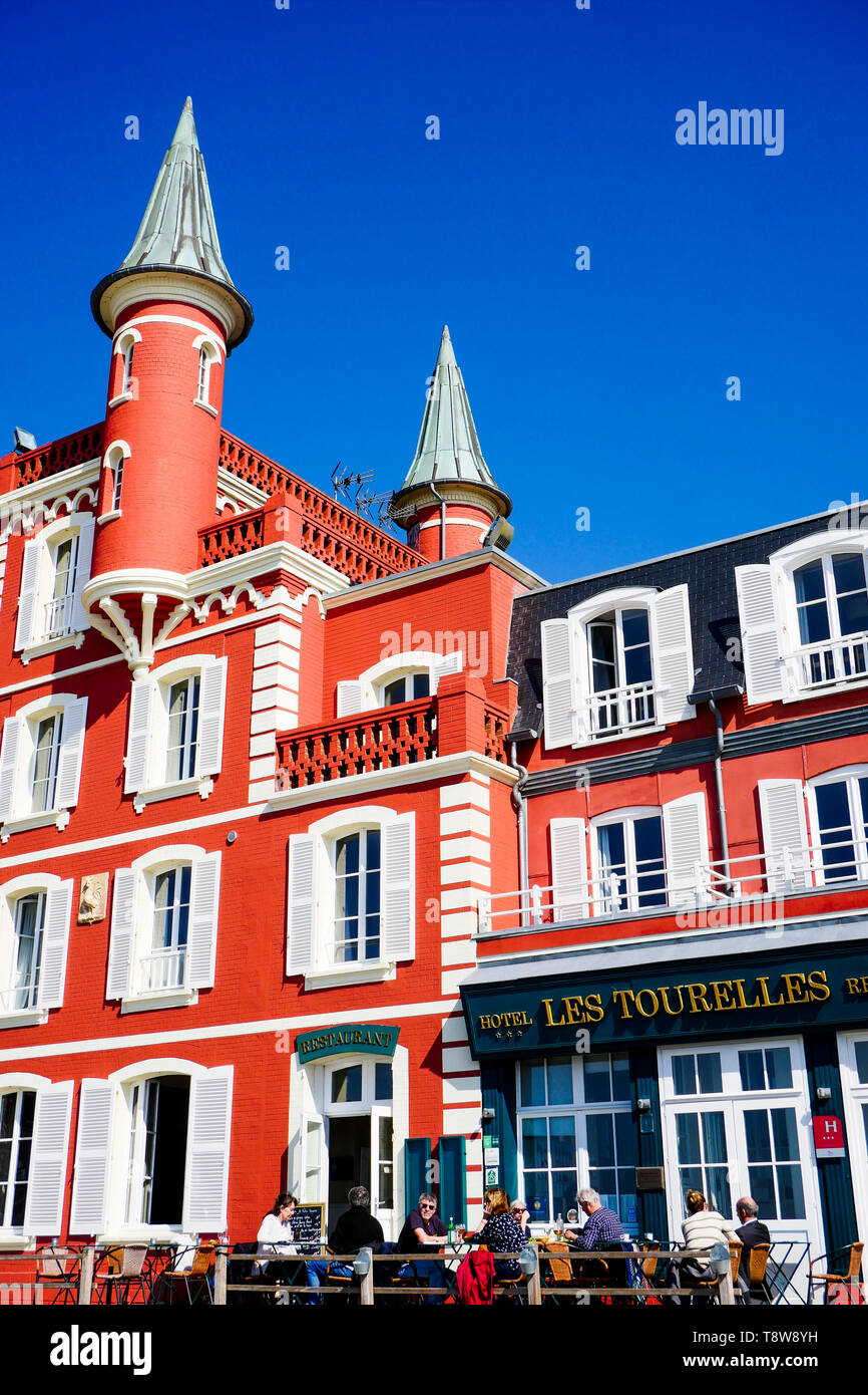 Les Tourelles, renommierte Hotel - Restaurant Le Crotois, Bucht der Somme, Hauts-de-France, Frankreich Stockfoto