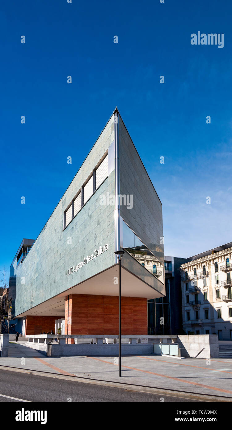 Lugano Arte e Cultura (LAC) ist ein kulturelles Zentrum mit Musik, Video und Performance Kunst im Jahr 2015 in Lugano in der Schweiz eröffnet. Die LAC-Center Stockfoto