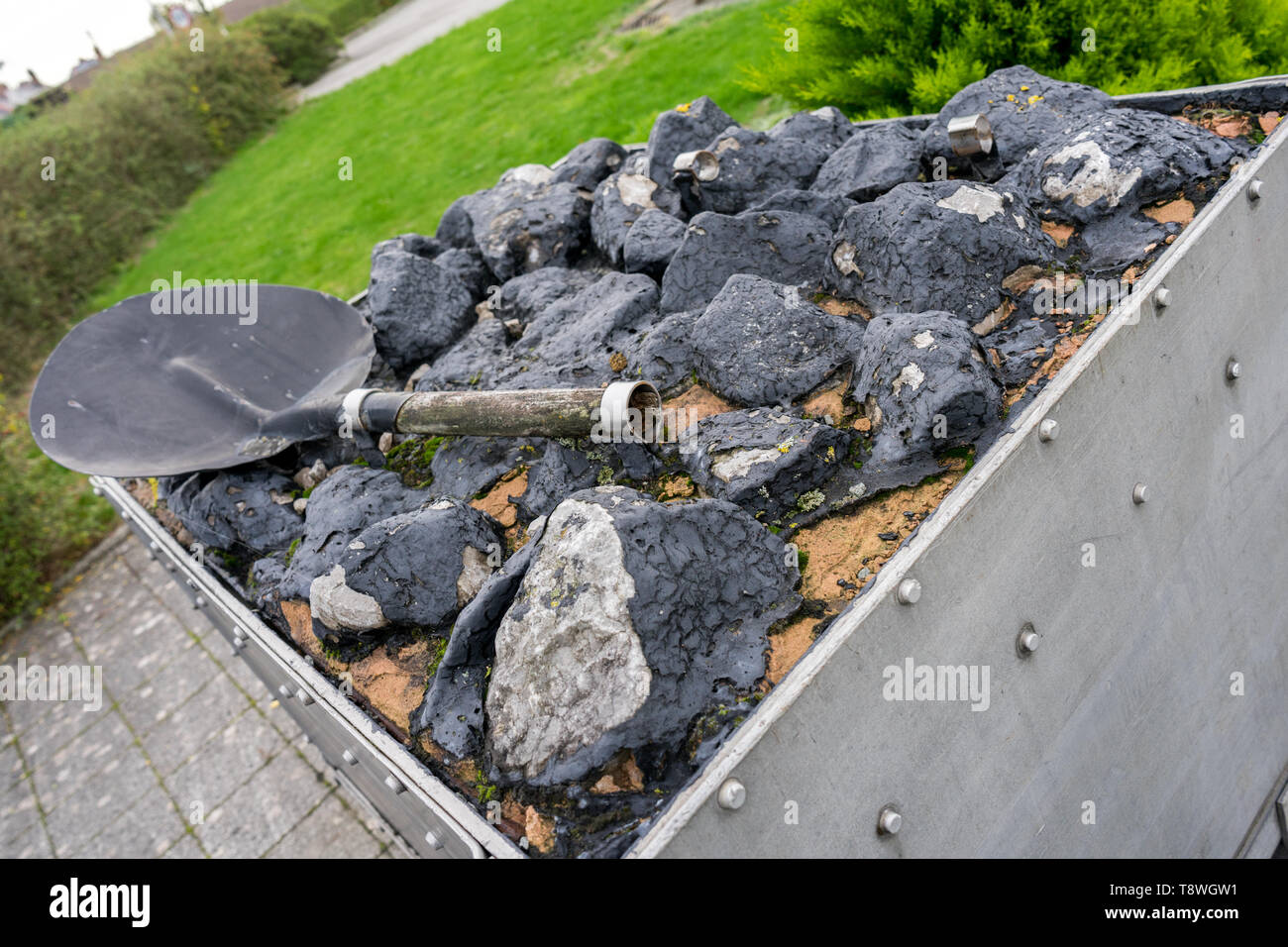 Coal Bucket in Llay, Nordwales Stockfoto