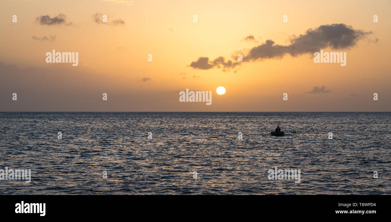 Sonnenuntergang Blick von der Insel St. Lucia in der Karibik Stockfoto