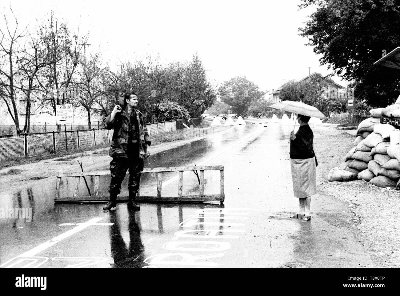 Krieg in jugoslawien Fotos und Bildmaterial in hoher Auflösung Alamy