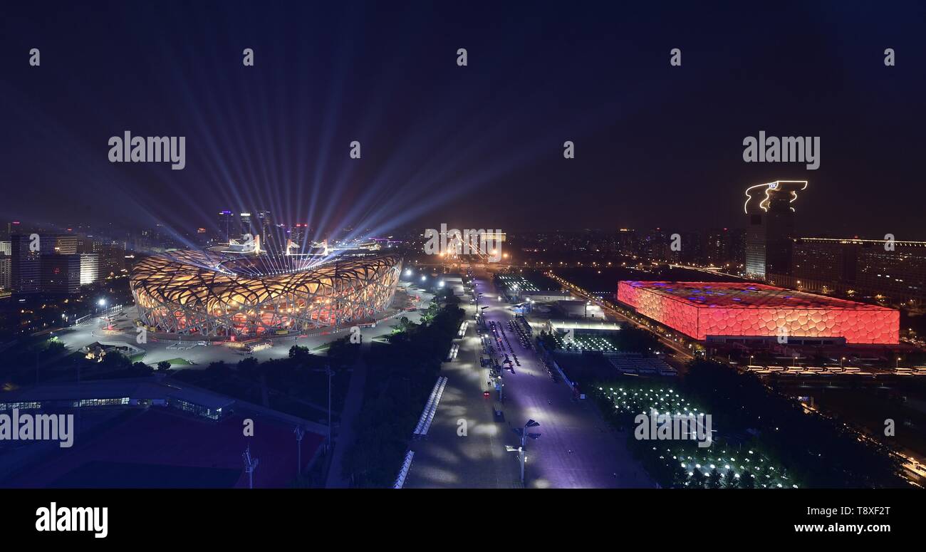 (190515) - Peking, 15. Mai 2019 (Xinhua) - Eine asiatische Kultur Karneval ist während der Konferenz über den Dialog der asiatischen Zivilisationen (CDAC) am National Stadium, oder der Bird's Nest, in Peking, der Hauptstadt von China, 15. Mai 2019 statt. (Xinhua/Li Er) Stockfoto