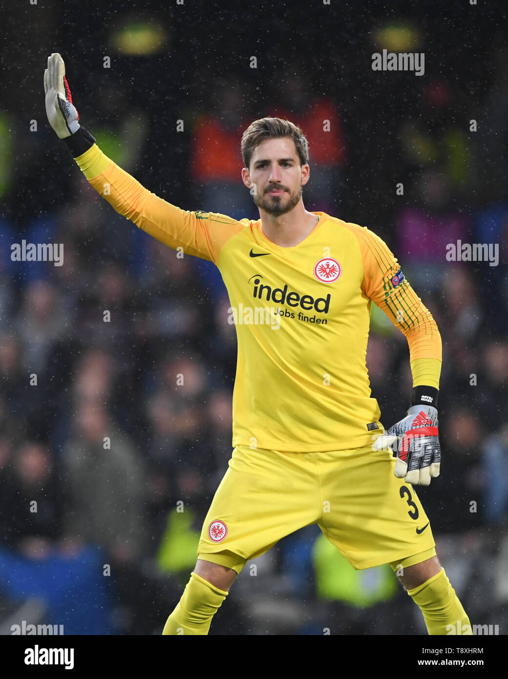 Torwart Kevin Trapp (Eintracht Frankfurt). GES/Fußball: UEFA Europa League  Halbfinale, Reverse: Chelsea FC - Eintracht Frankfurt,