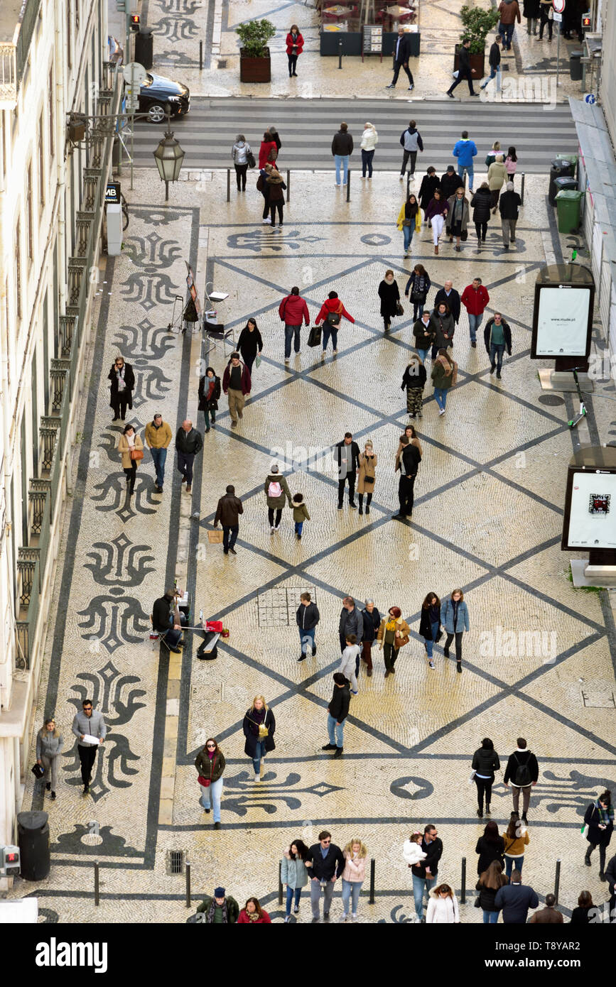 Rua Augusta, der Fußgängerzone im historischen und kommerziellen Zentrum von Lissabon, Portugal Stockfoto