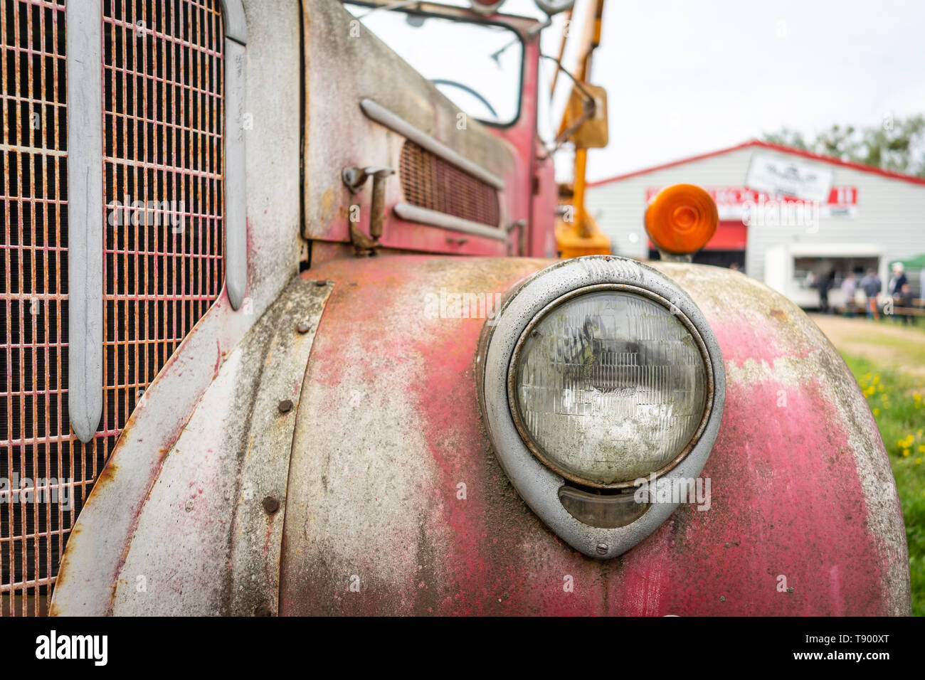 BERLIN, 27. APRIL 2019: Fragment von speziellen Auto - Maxim Fire Truck. Stockfoto