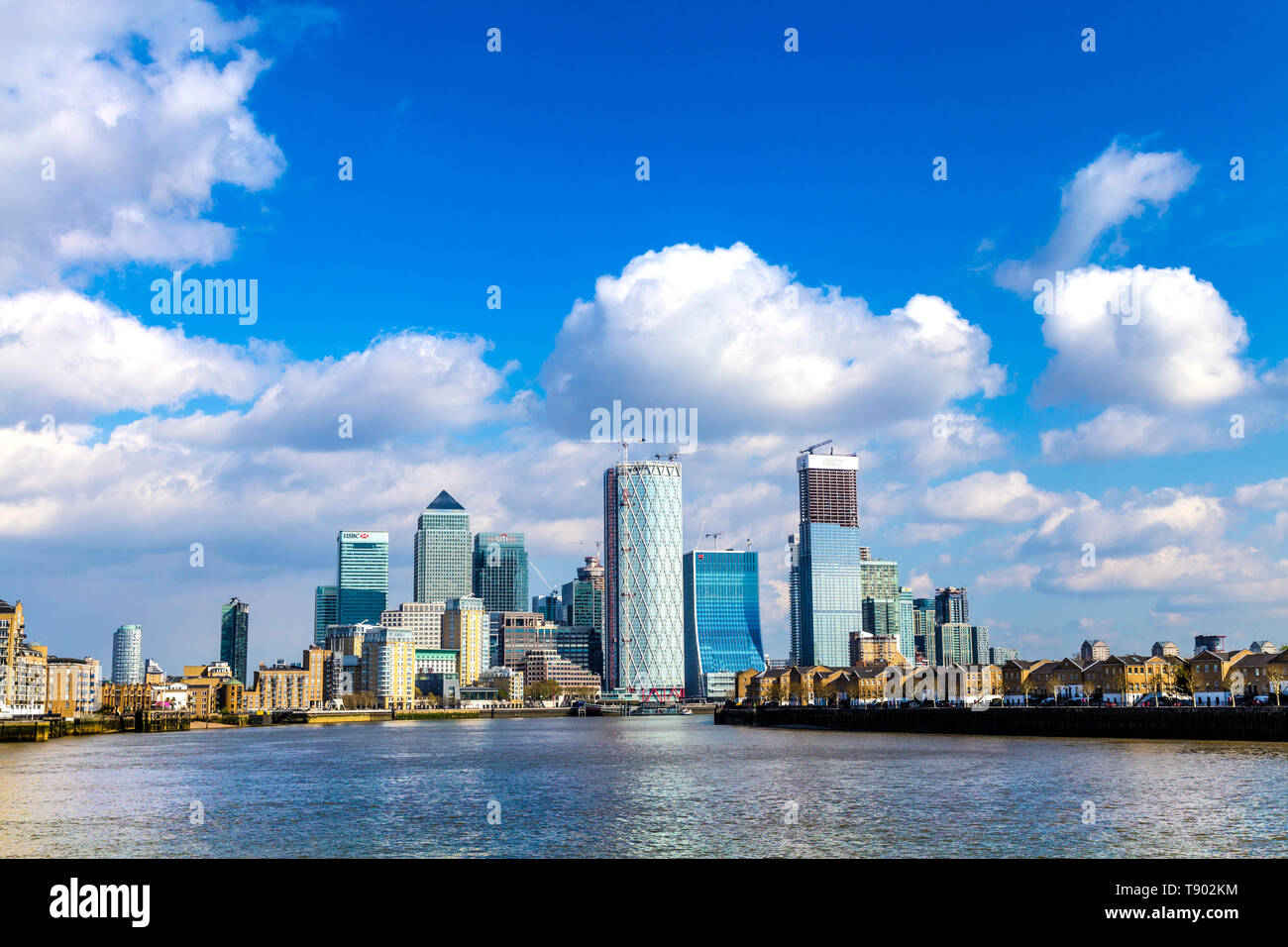 Panorama von Canary Wharf, London, Großbritannien Stockfoto