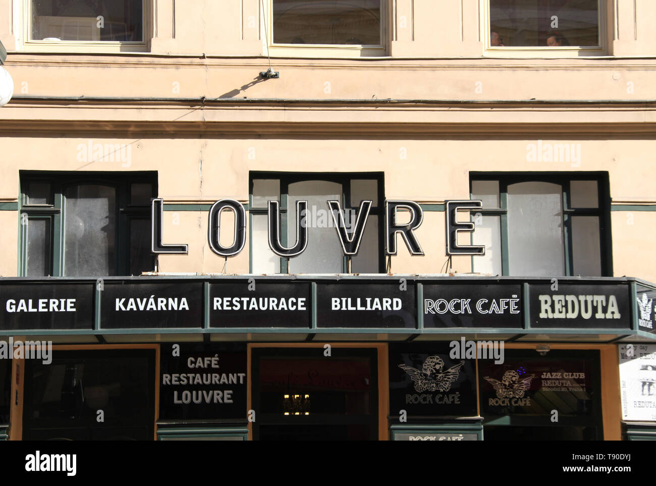 Cafe Louvre in Prag Stockfoto