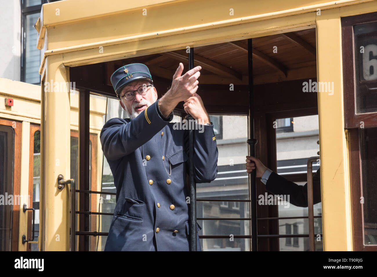 Brüssel, 150 Tramwayparade' Jahre Straßenbahn in Brüssel "am 1. Mai 2019 - Brüssel, Parade "150 Jahre Straßenbahn", 1. Mai, 2019 Stockfoto
