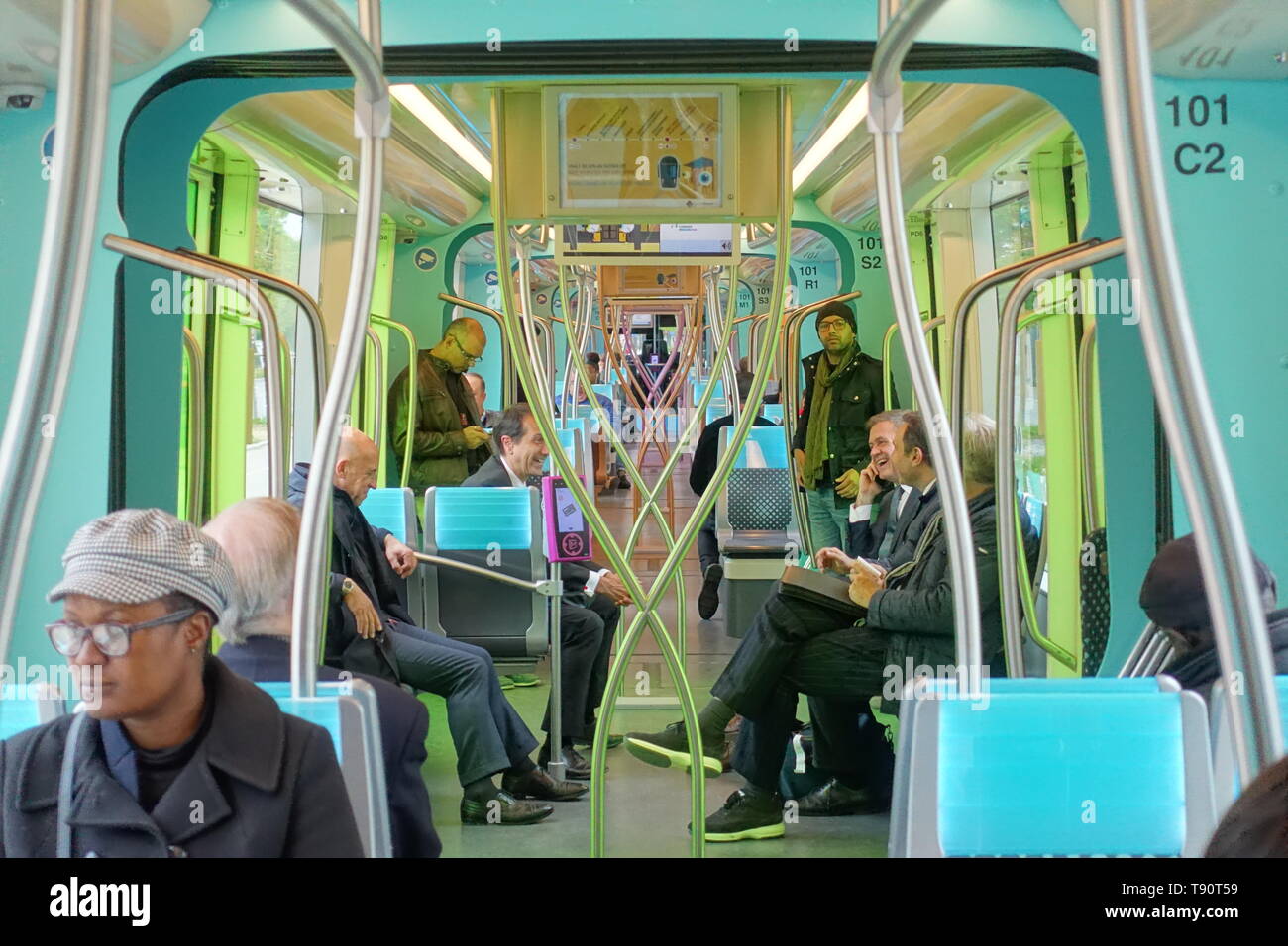 Stater Straßenbahn (Dt.: Städtische Straßenbahn) ist die Bahnlinie der luxemburgischen Hauptstadt Luxemburg, sterben bin 10 sterben. Dezember 2017 eröffnet wurde. D Stockfoto