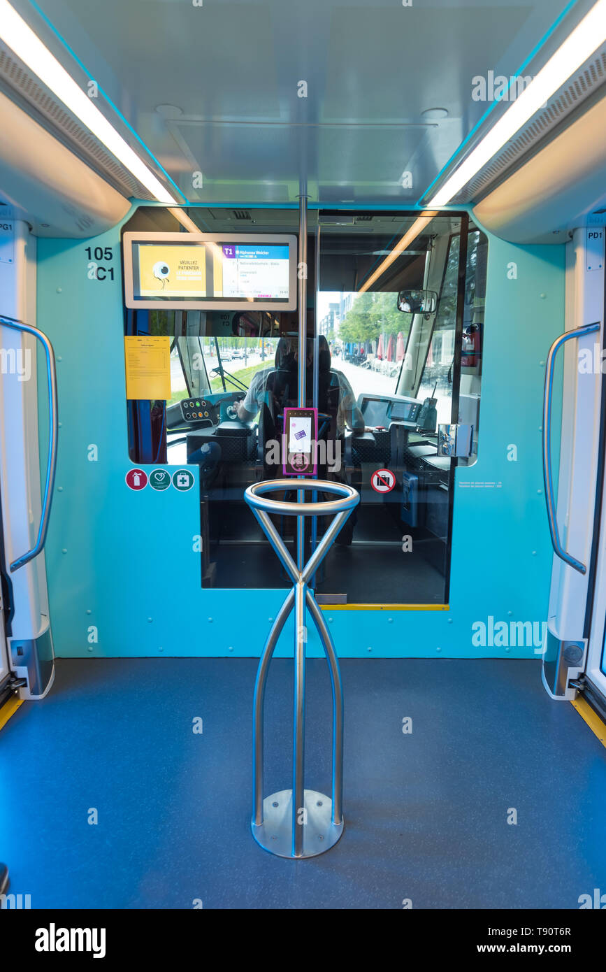 Stater Straßenbahn (Dt.: Städtische Straßenbahn) ist die Bahnlinie der luxemburgischen Hauptstadt Luxemburg, sterben bin 10 sterben. Dezember 2017 eröffnet wurde. D Stockfoto