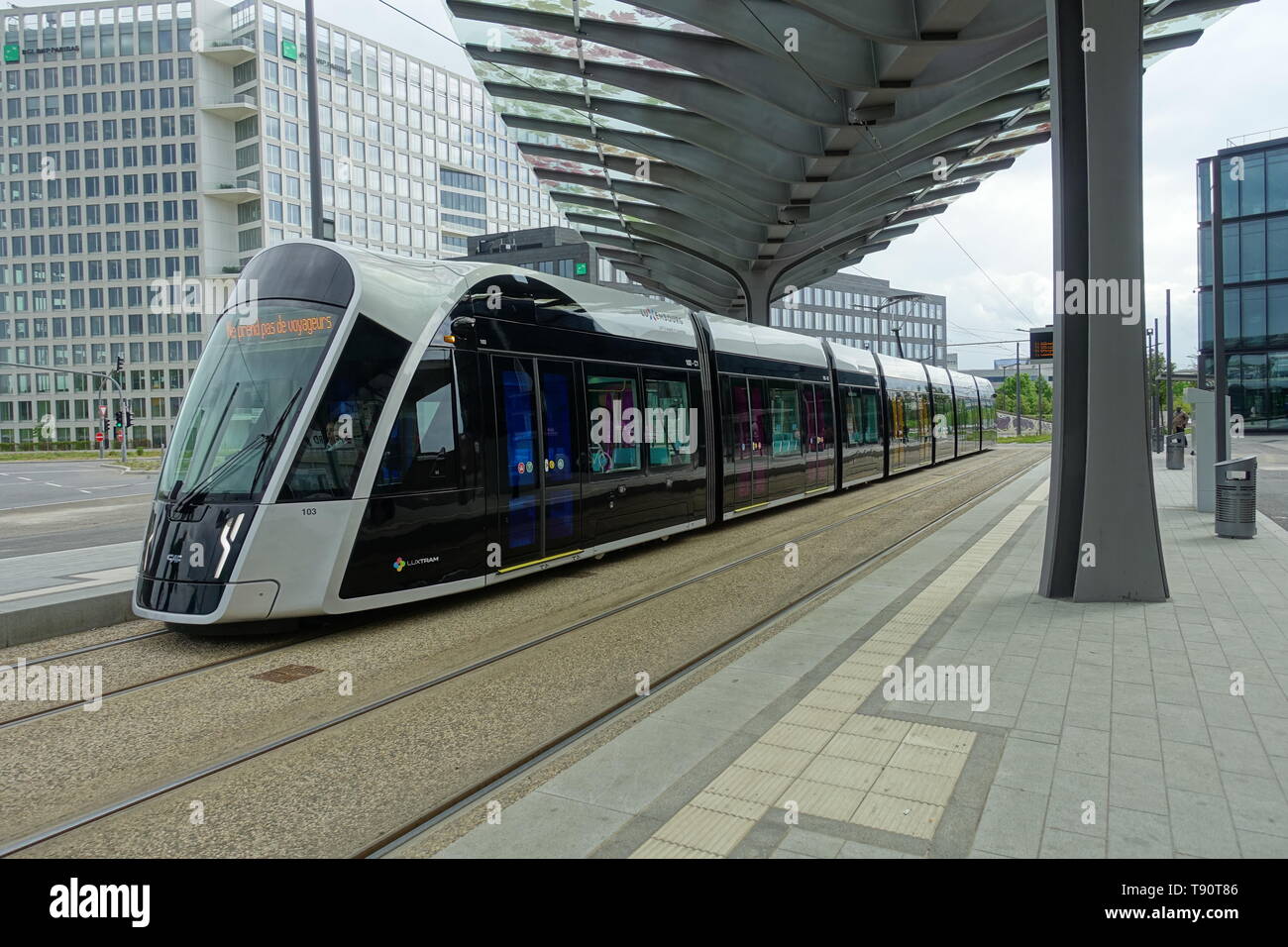 Stater Straßenbahn (Dt.: Städtische Straßenbahn) ist die Bahnlinie der luxemburgischen Hauptstadt Luxemburg, sterben bin 10 sterben. Dezember 2017 eröffnet wurde. D Stockfoto